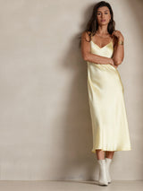 [أصفر فاتح] SilkSilky-SA Sleeveless V Neck باس النوم 005