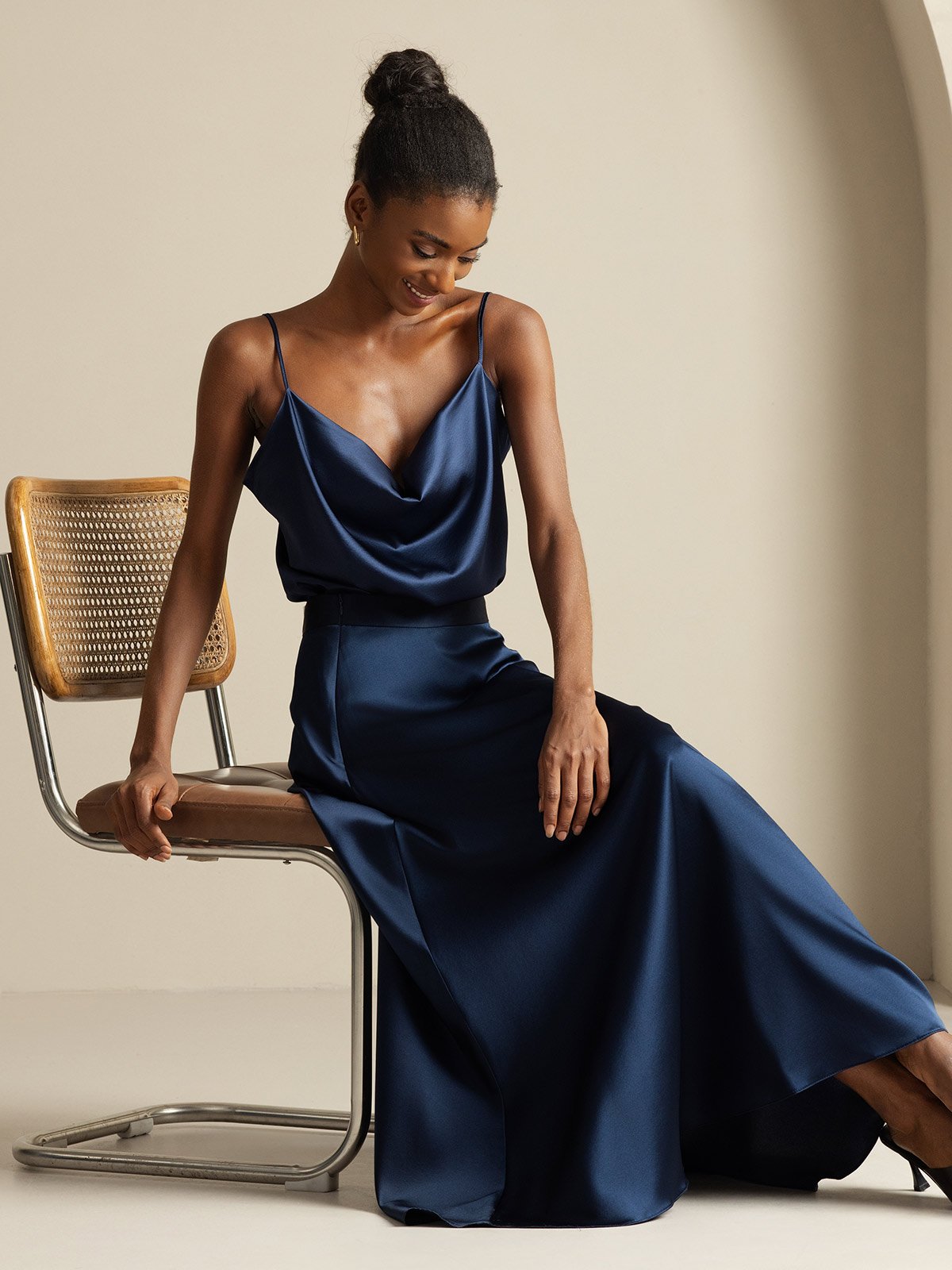 [أزرق غامق] SilkSilky-SA 19Momme الحرير فتحة عنق بثنيات ملفوفة Women''s Outfit Sets 008,