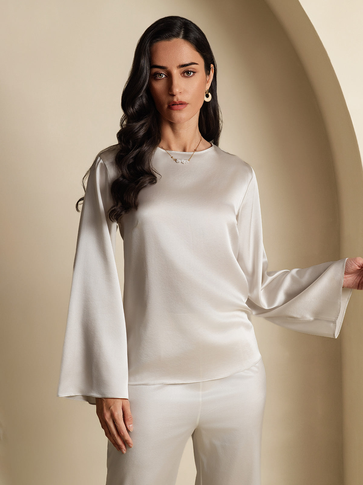 [رمادي فاتح] SilkSilky-SA 19Momme الحرير رقبة مستديرة تي شيرت نسائية 001,