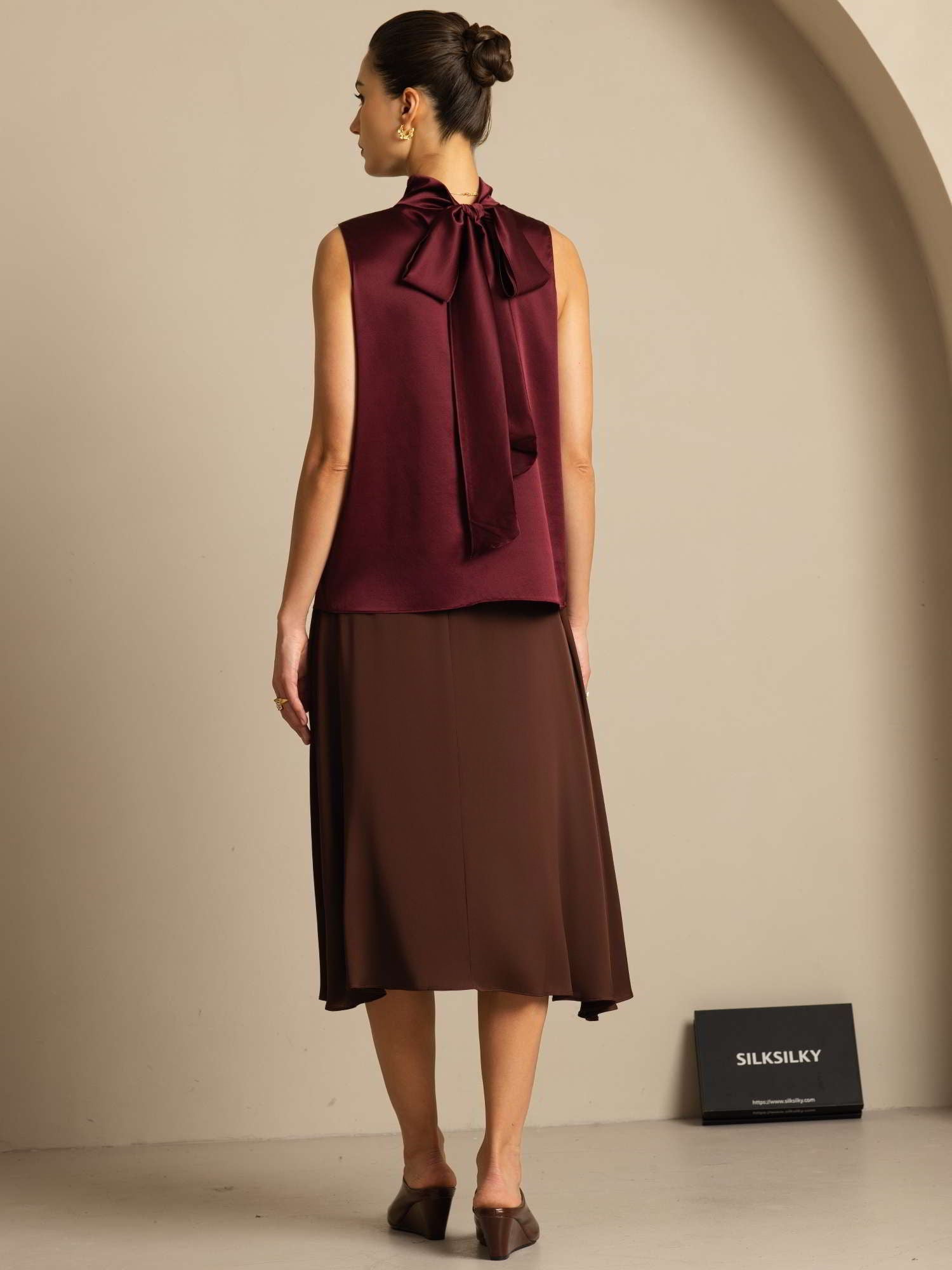 [احمر غامق] SilkSilky-SA 19Momme الحرير تعادل الرقبة بلوزة 011
