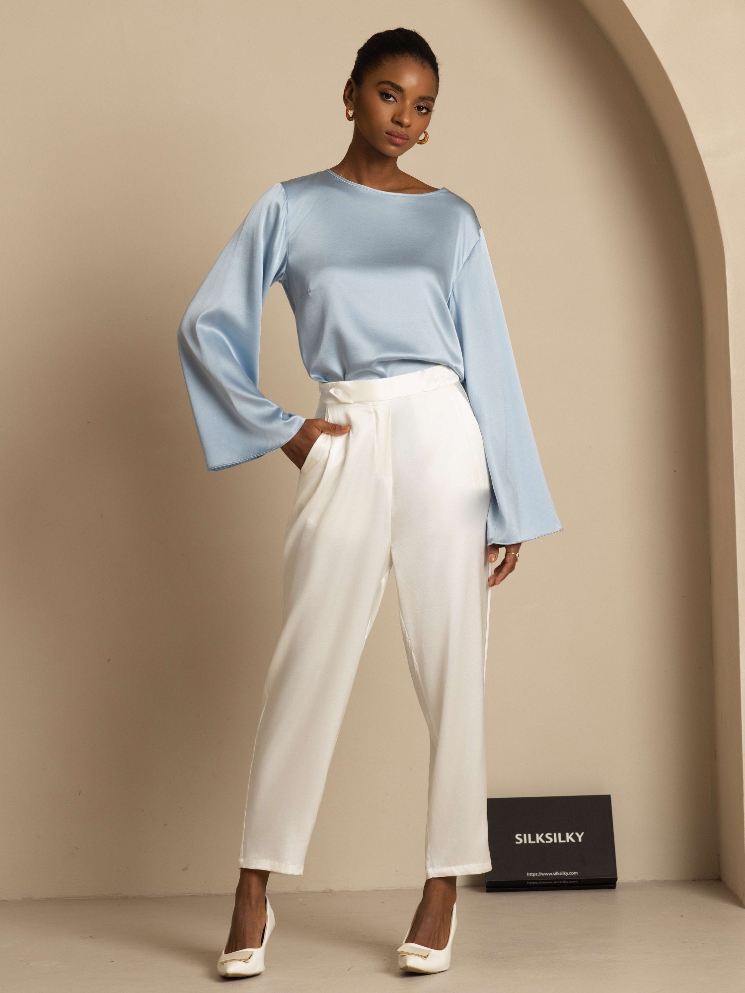 [أزرق رمادي] SilkSilky-SA 19Momme الحرير الأكمام الطويلة رقبة مستديرة بلوزة 005