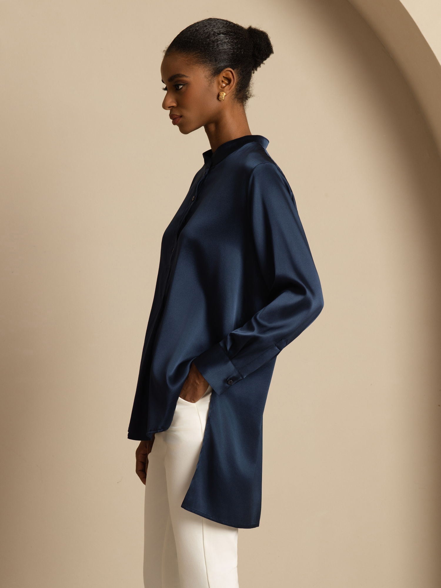 [أزرق غامق] SilkSilky-SA 19Momme الحرير الأكمام الطويلة ياقة القاع بلوزة 003