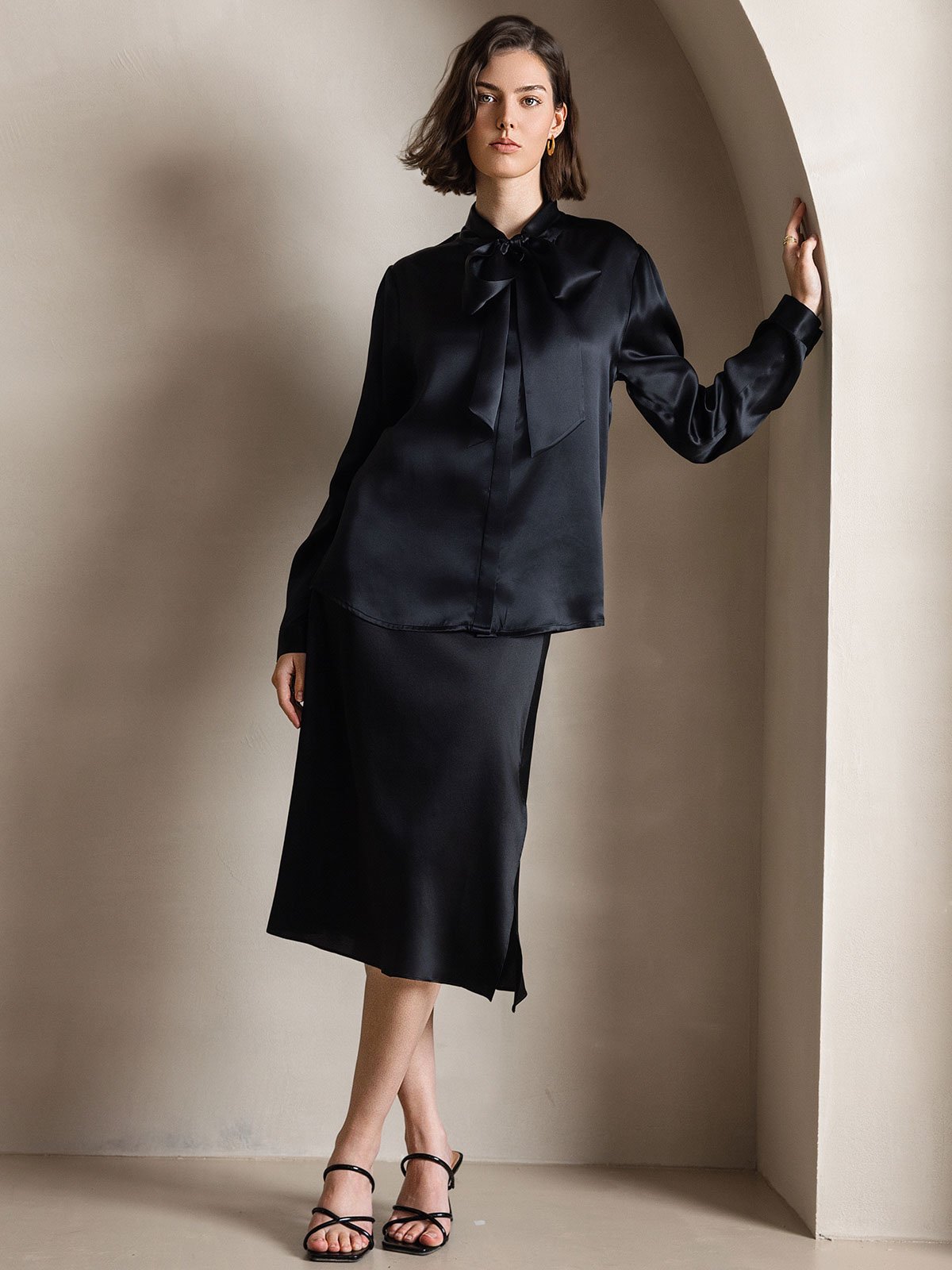 [أسود] SilkSilky-SA 19Momme الحرير الأكمام الطويلة Blouse 005