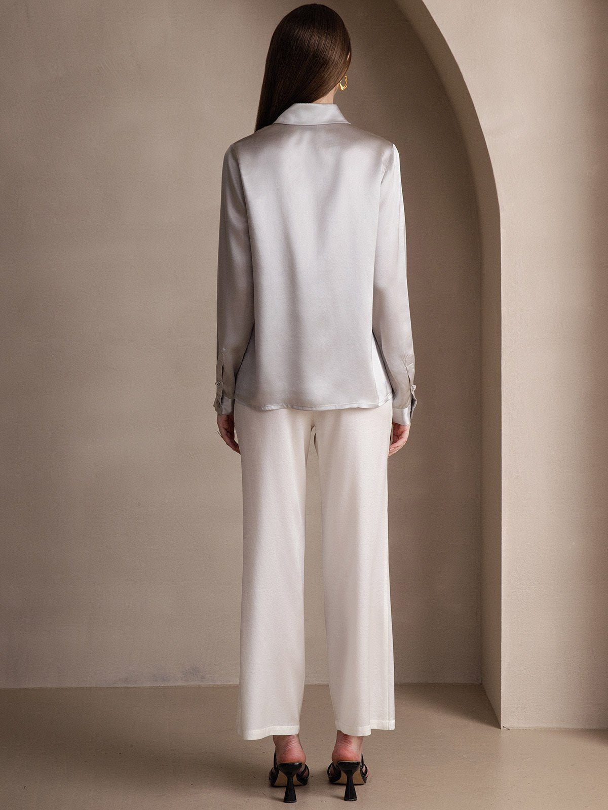 [رمادي فاتح] SilkSilky-SA 19Momme الحرير الأكمام الطويلة Lapel Collar بلايز نسائية 002