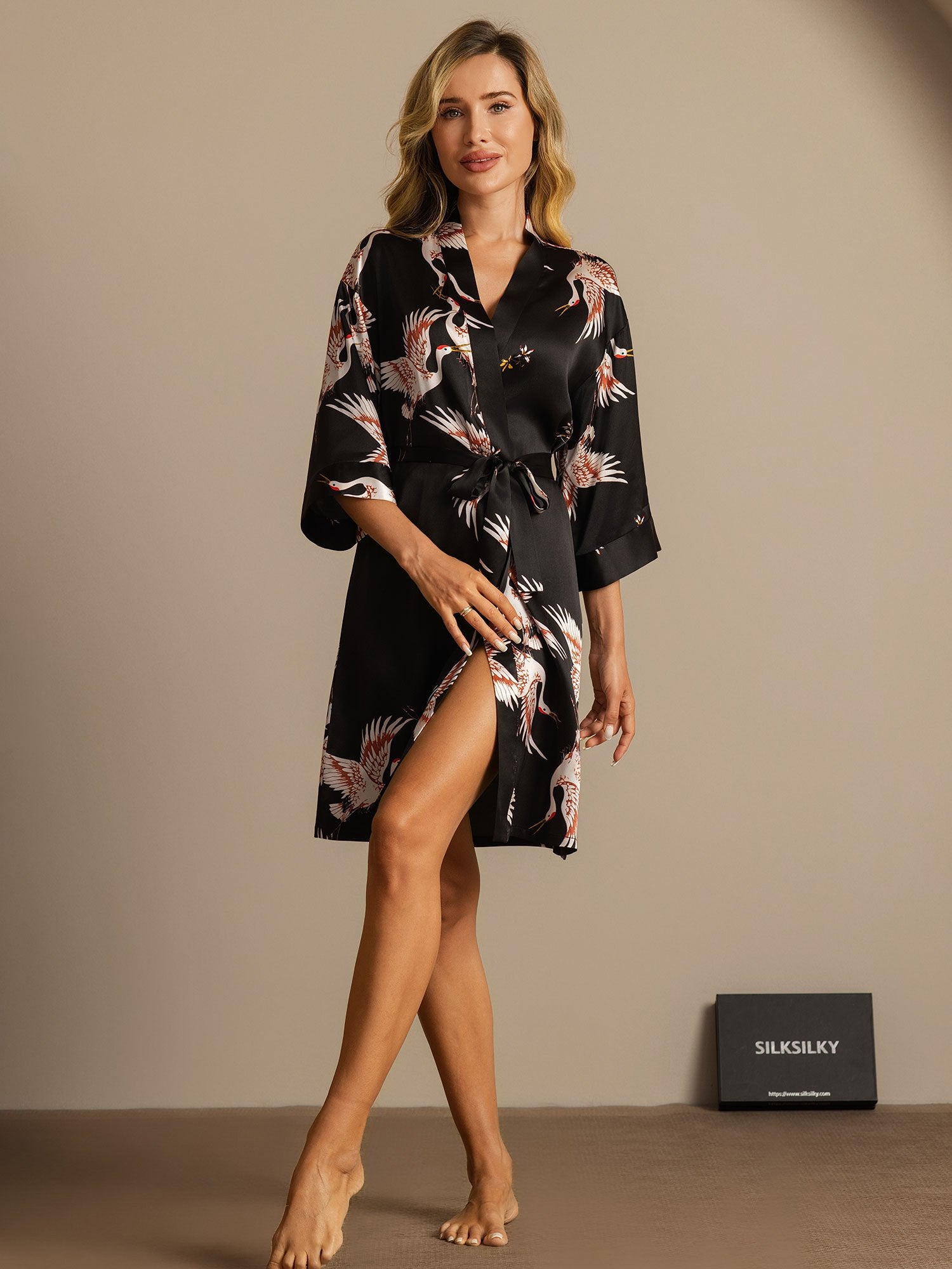 [أسود] SilkSilky-SA 19Momme الحرير الخالص Wrap رداء حمام نسائي 003