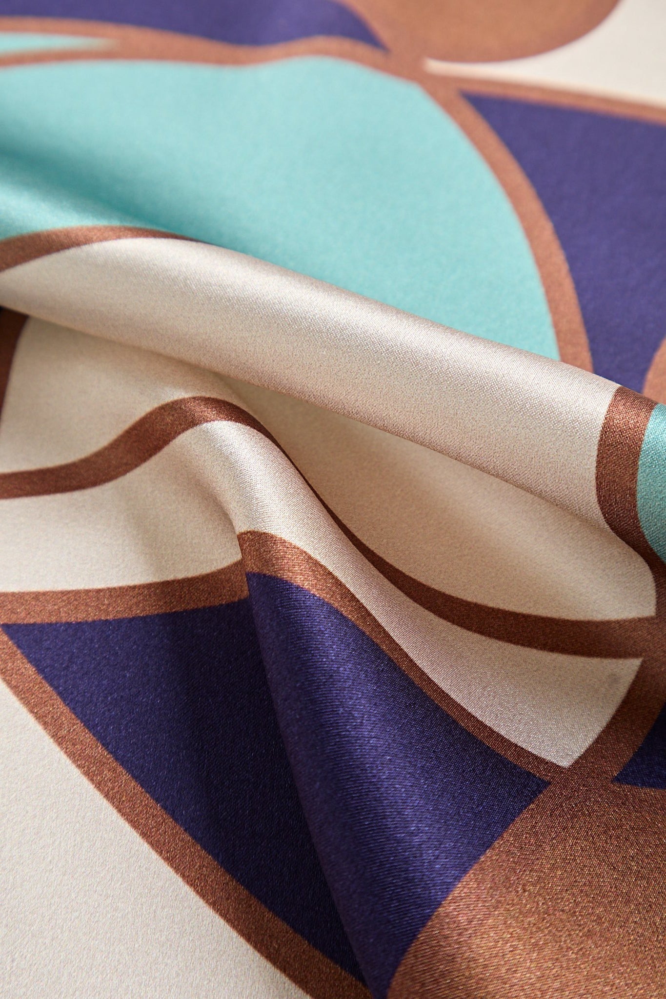 [P104] SilkSilky-SA الحرير الخالص Scarf 005,