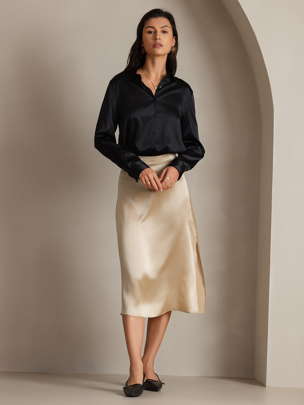 [أسود] SilkSilky-SA الحرير الأكمام الطويلة الياقة بلايز نسائية 004