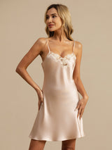 [لون القرنفل] SilkSilky-SA Sleeveless V Neck باس النوم 007