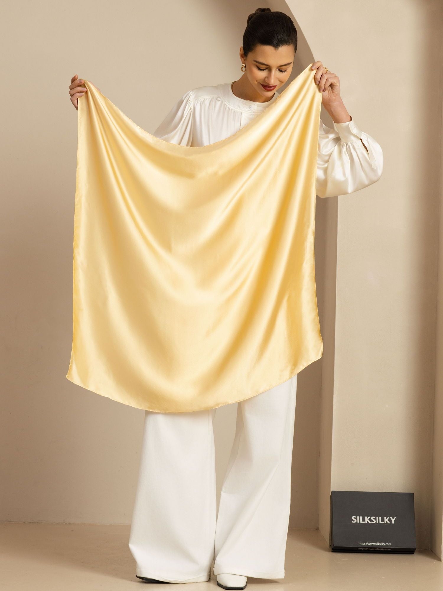 [شامبانيا] SilkSilky-SA Pure Silk Scarf 001