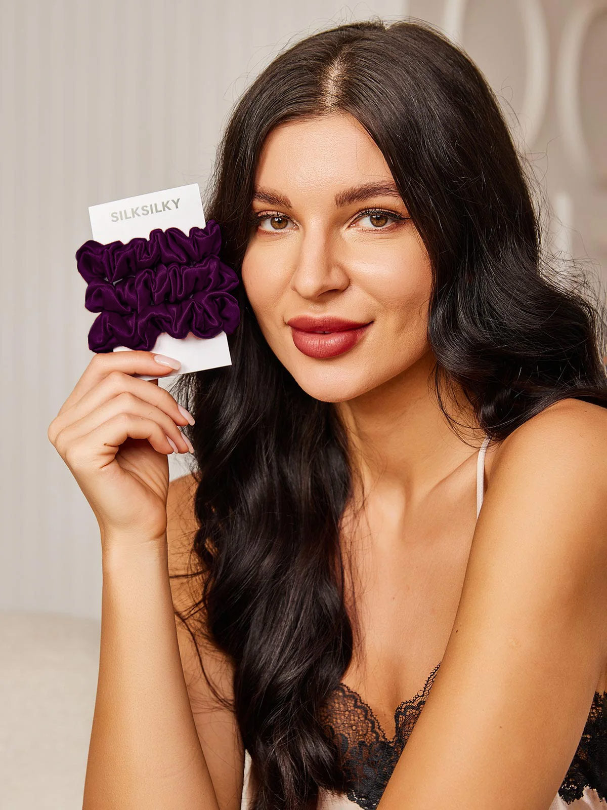 [الأرجواني الداكن] SilkSilky-SA 19Momme الحرير الخالص Scrunchie 002