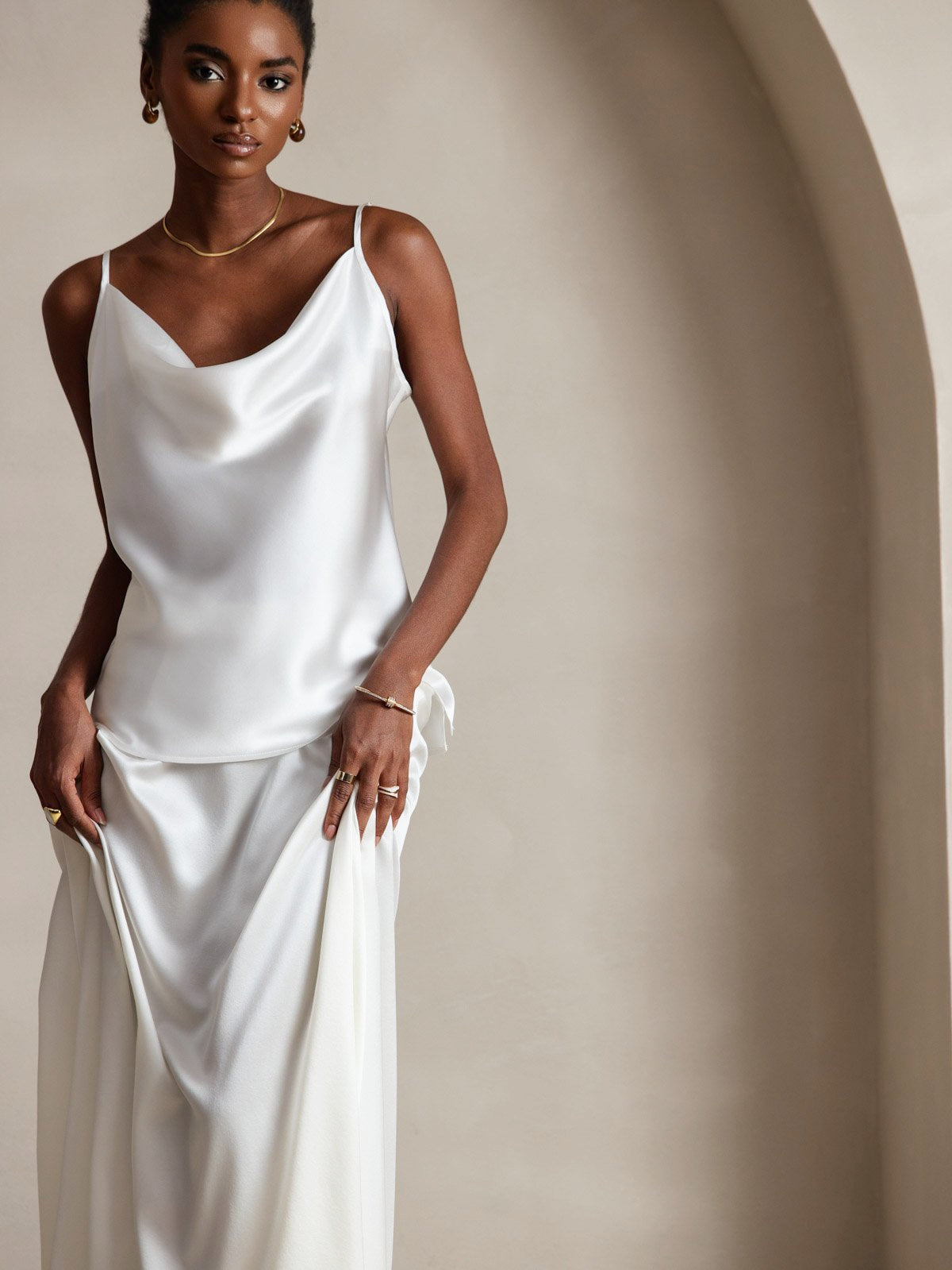 [أبيض] SilkSilky-SA 19Momme الحرير فتحة عنق بثنيات ملفوفة كامي 003