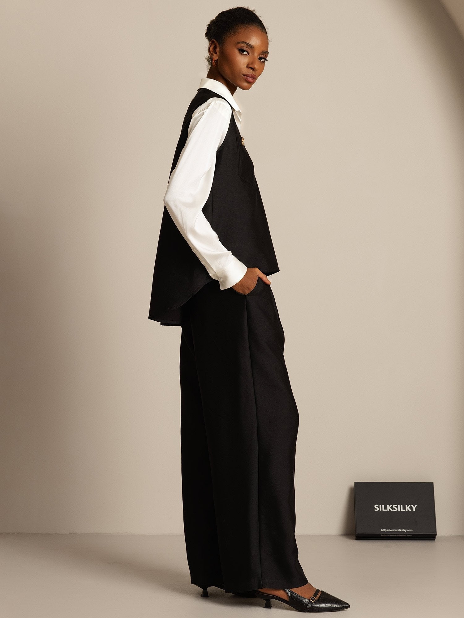 [أسود] SilkSilky-SA 32Momme الحرير Womens Vest 007,