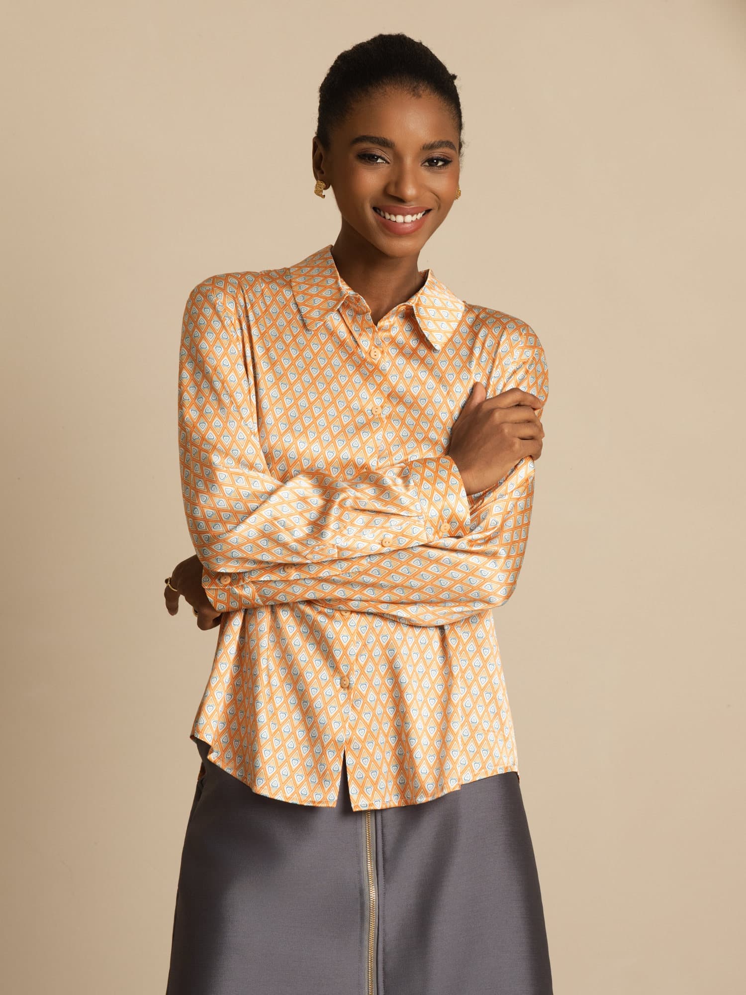 [أنماط زهرية] SilkSilky-SA الحرير الأكمام الطويلة الياقة بلايز نسائية 005