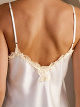 [أبيض] SilkSilky-SA Sleeveless V Neck كامي 005