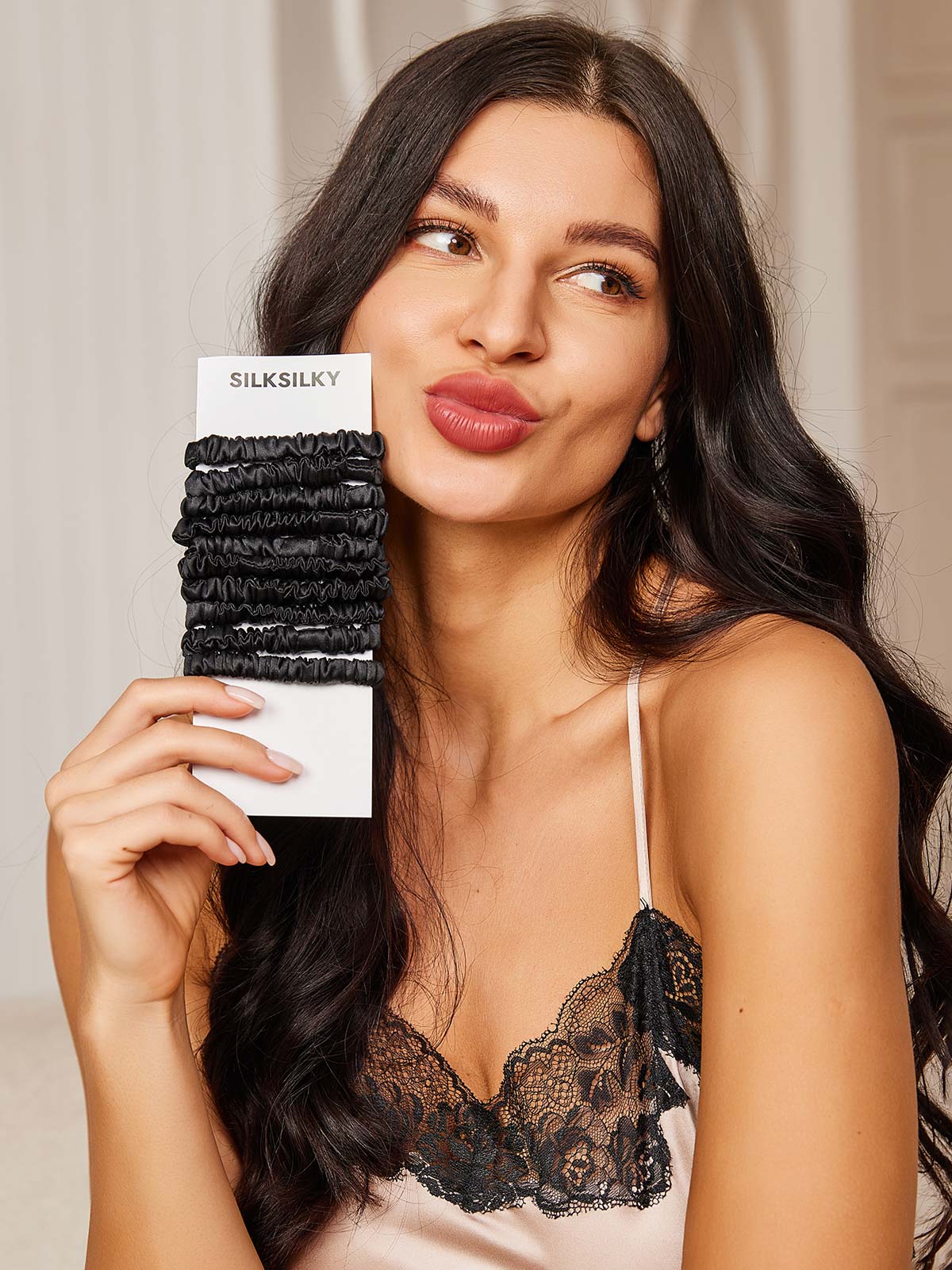 [أسود] SilkSilky-SA 19Momme Scrunchie 001