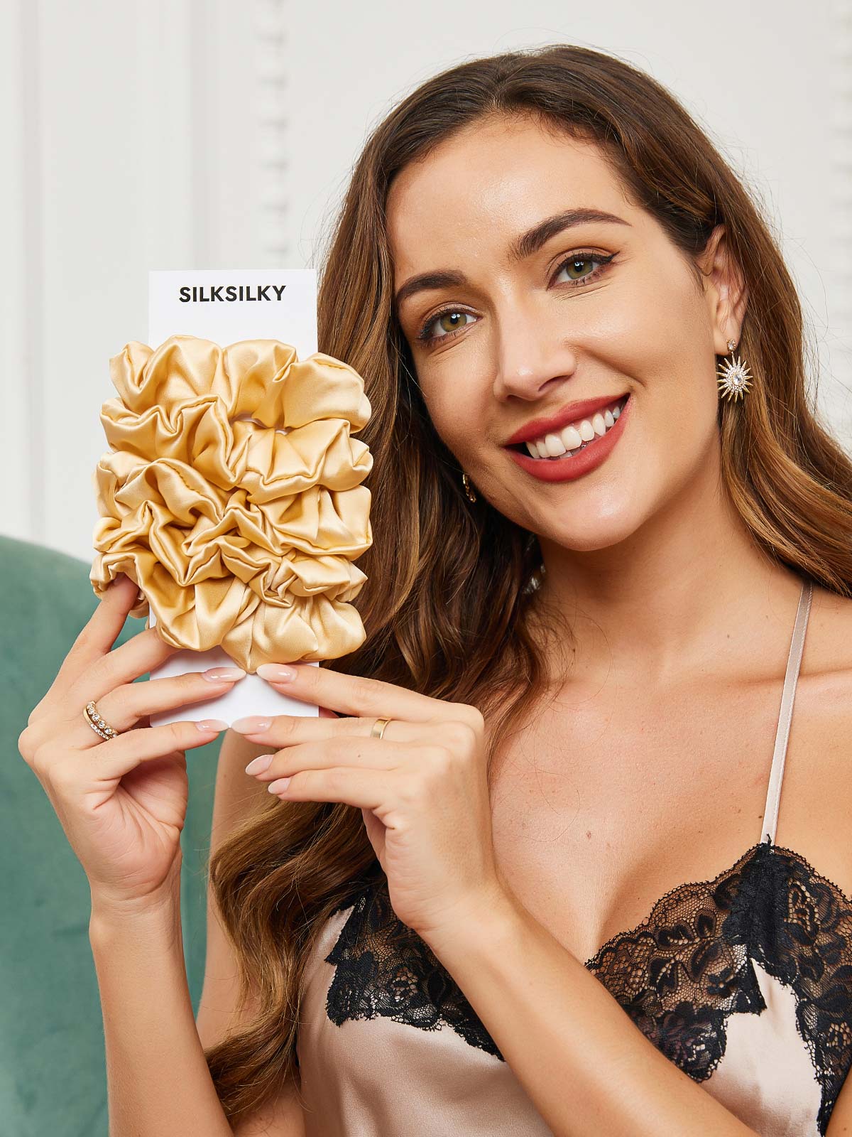 [شامبانيا] SilkSilky-SA 19Momme Scrunchie 002