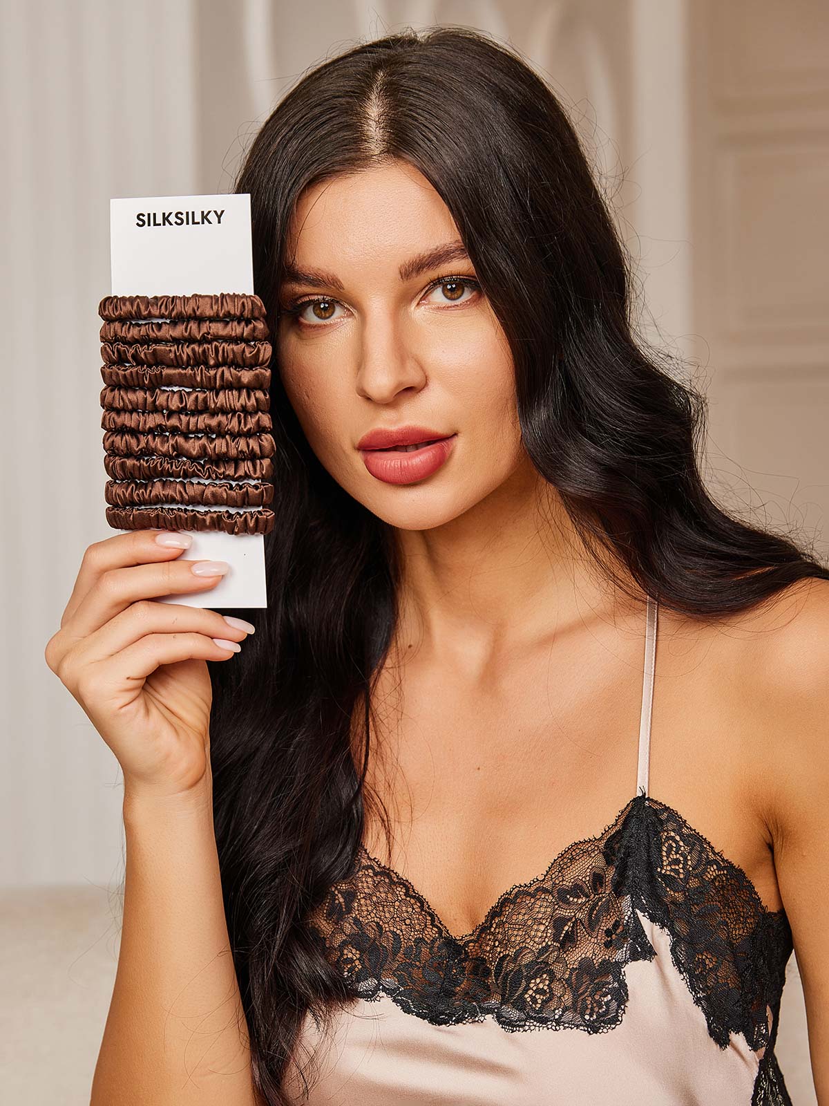 [قهوة] SilkSilky-SA 19Momme Scrunchie 001