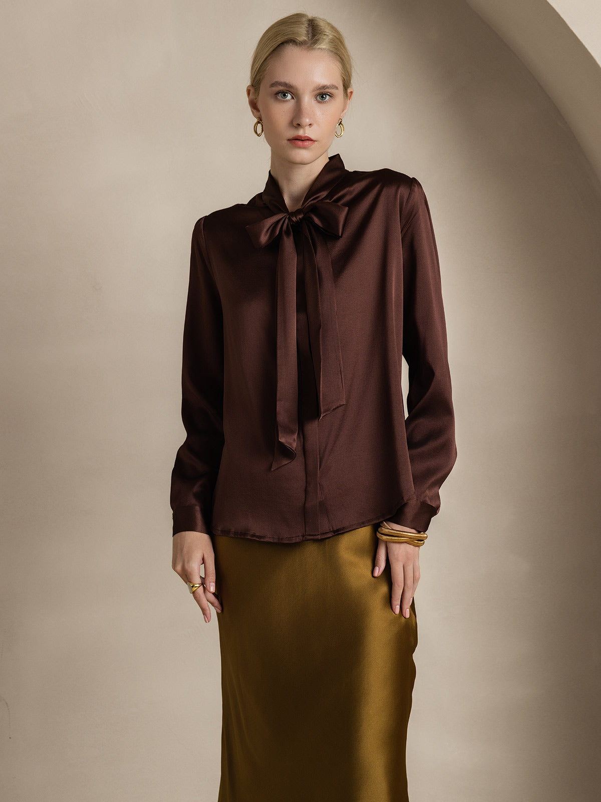 [قهوة] SilkSilky-SA 19Momme الحرير الأكمام الطويلة Blouse 004