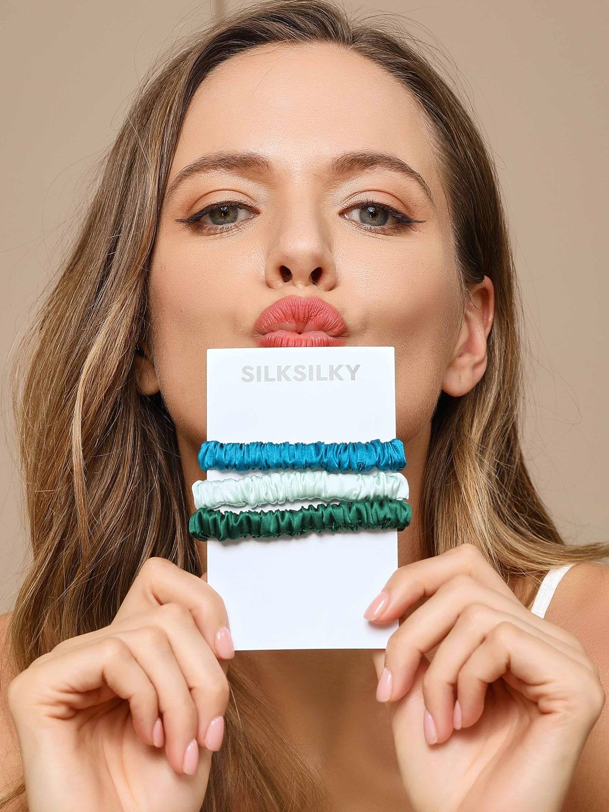 [مجموعة1] SilkSilky-SA Scrunchie 002