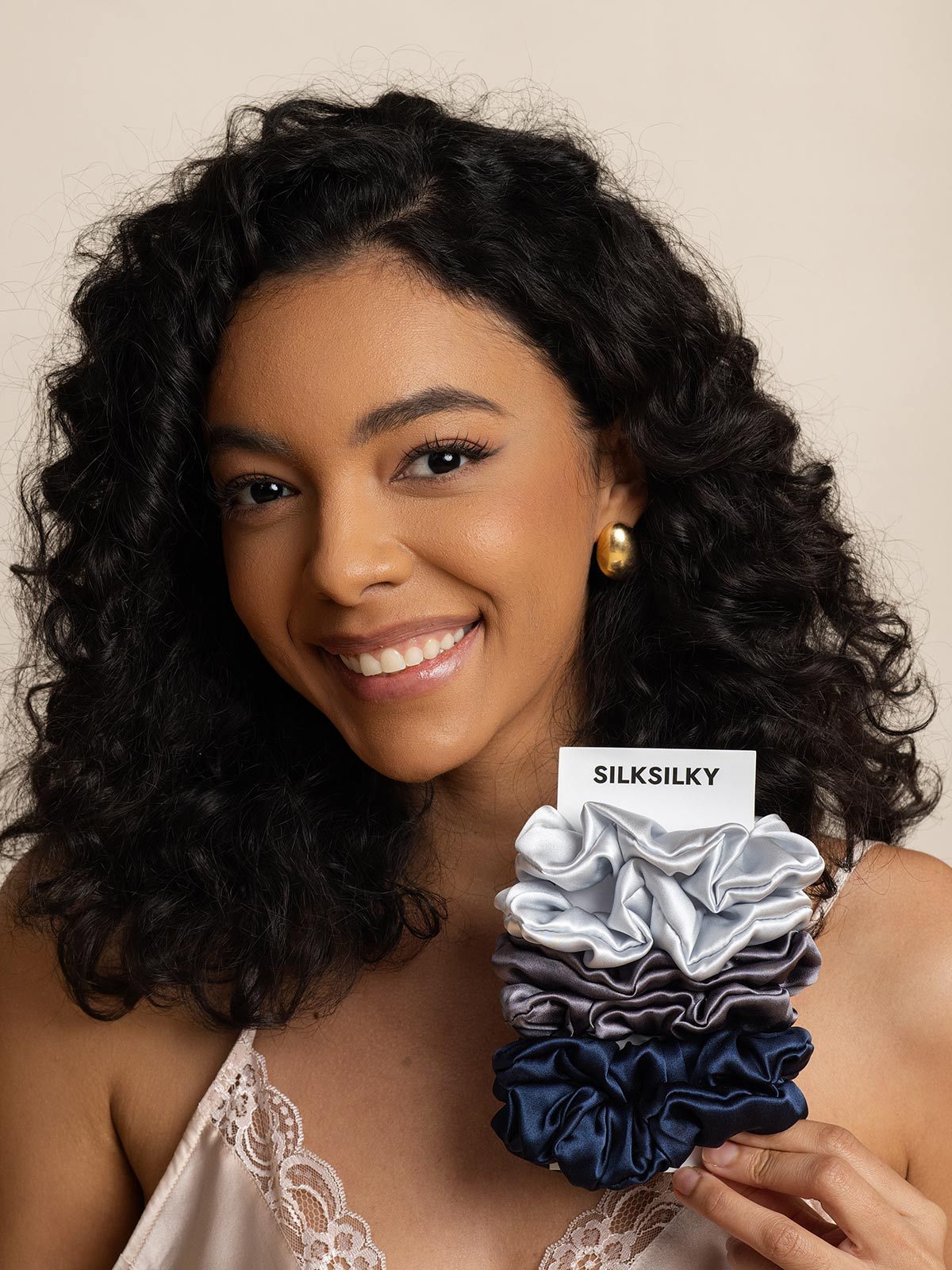 [مجموعة1] SilkSilky-SA Scrunchie 003