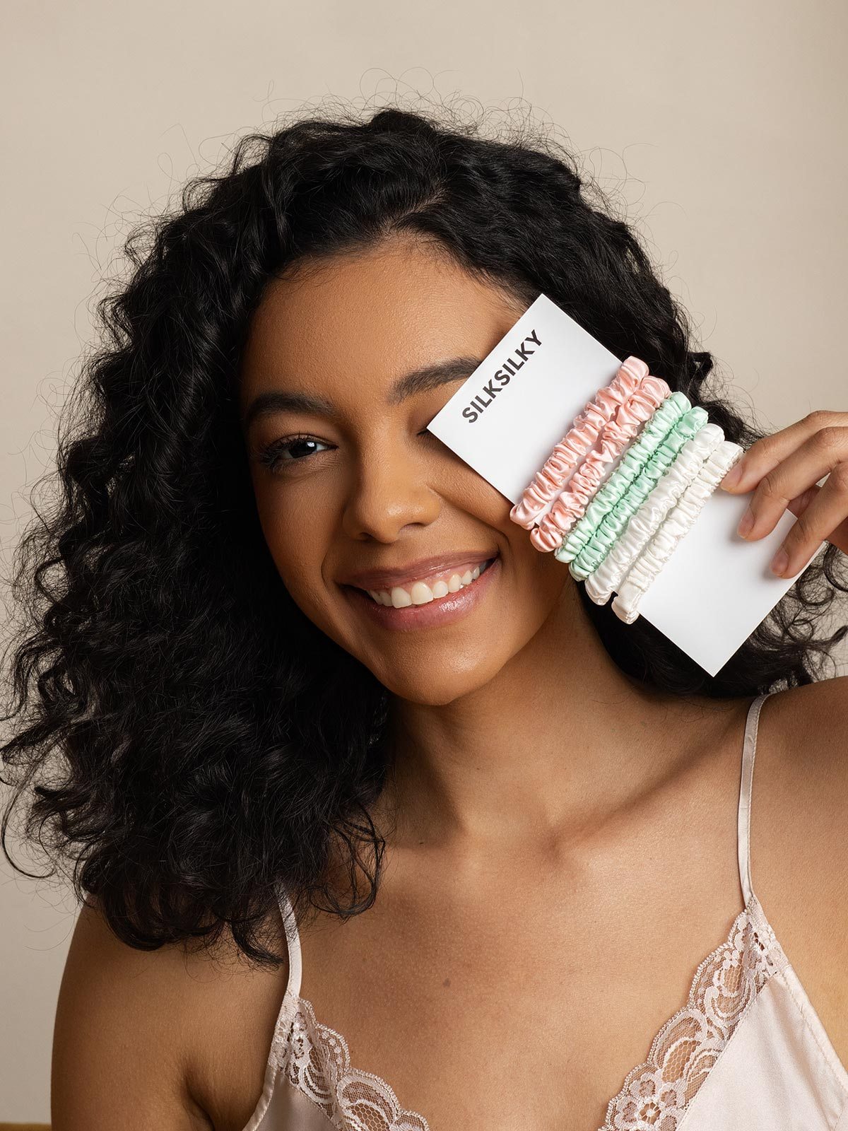 [مجموعة2] SilkSilky-SA Scrunchie 002