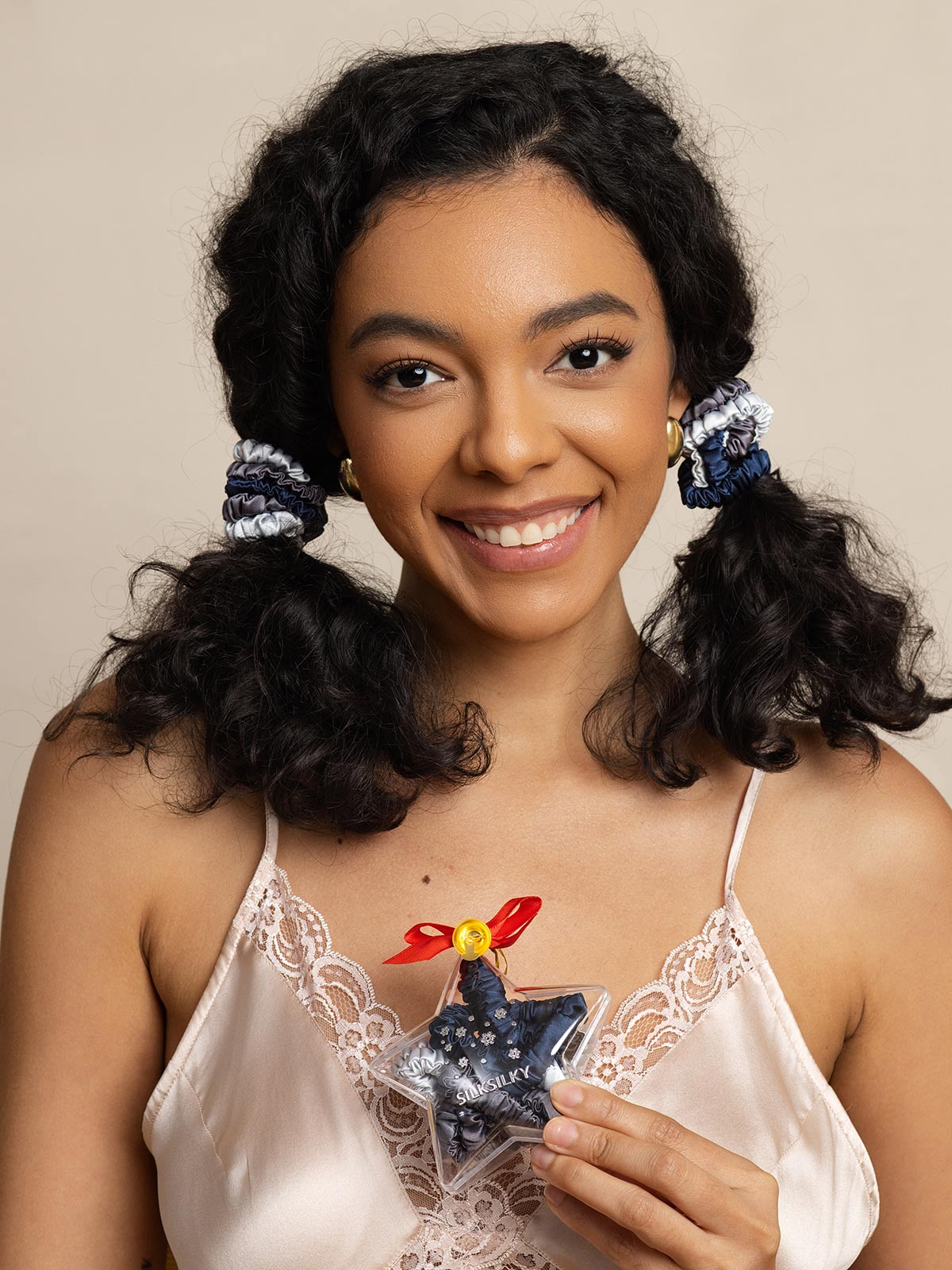 [مجموعة4] SilkSilky-SA Scrunchie 002