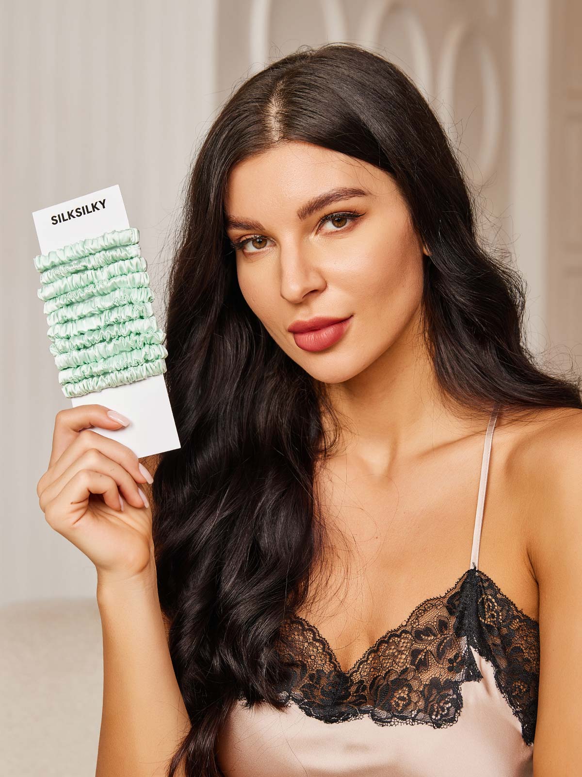 [اخضر فاتح] SilkSilky-SA 19Momme Scrunchie 003