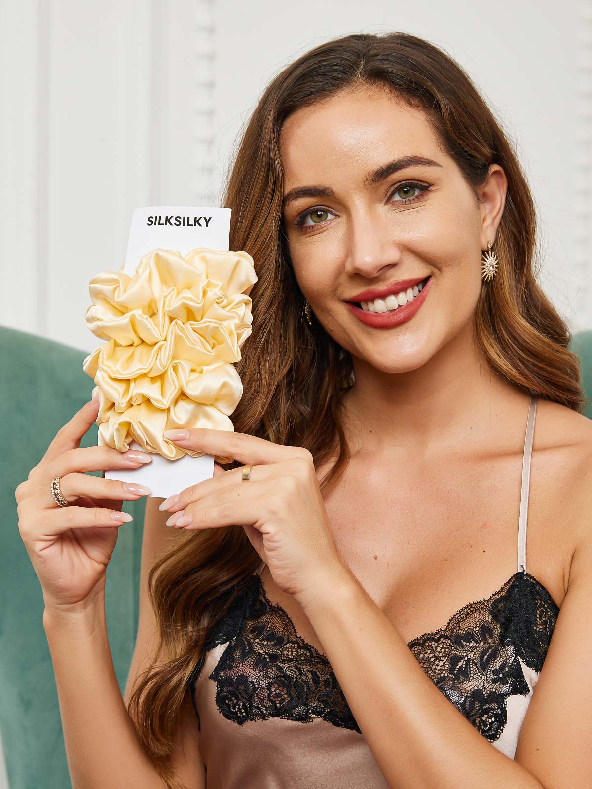 [أصفر فاتح] SilkSilky-SA 19Momme Scrunchie 001