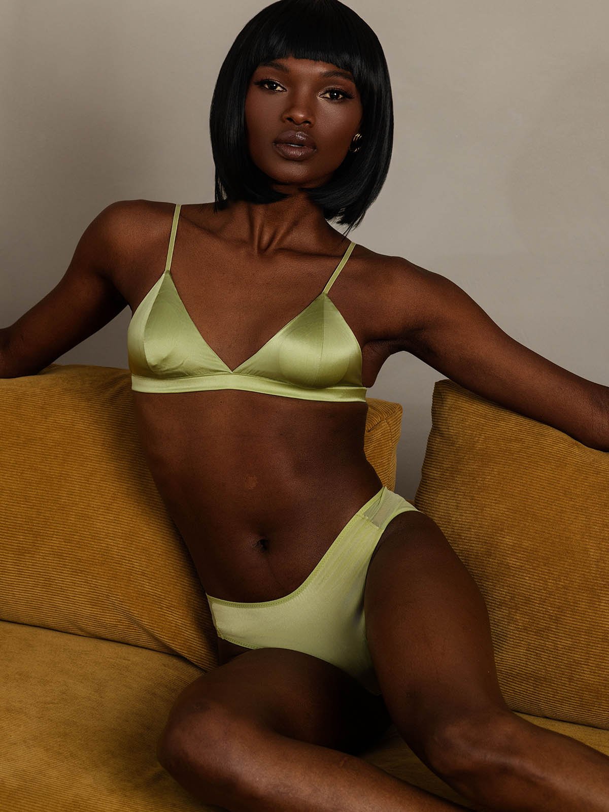 [نعناع] SilkSilky-SA الحرير الخالص Bra&Panty Set 001