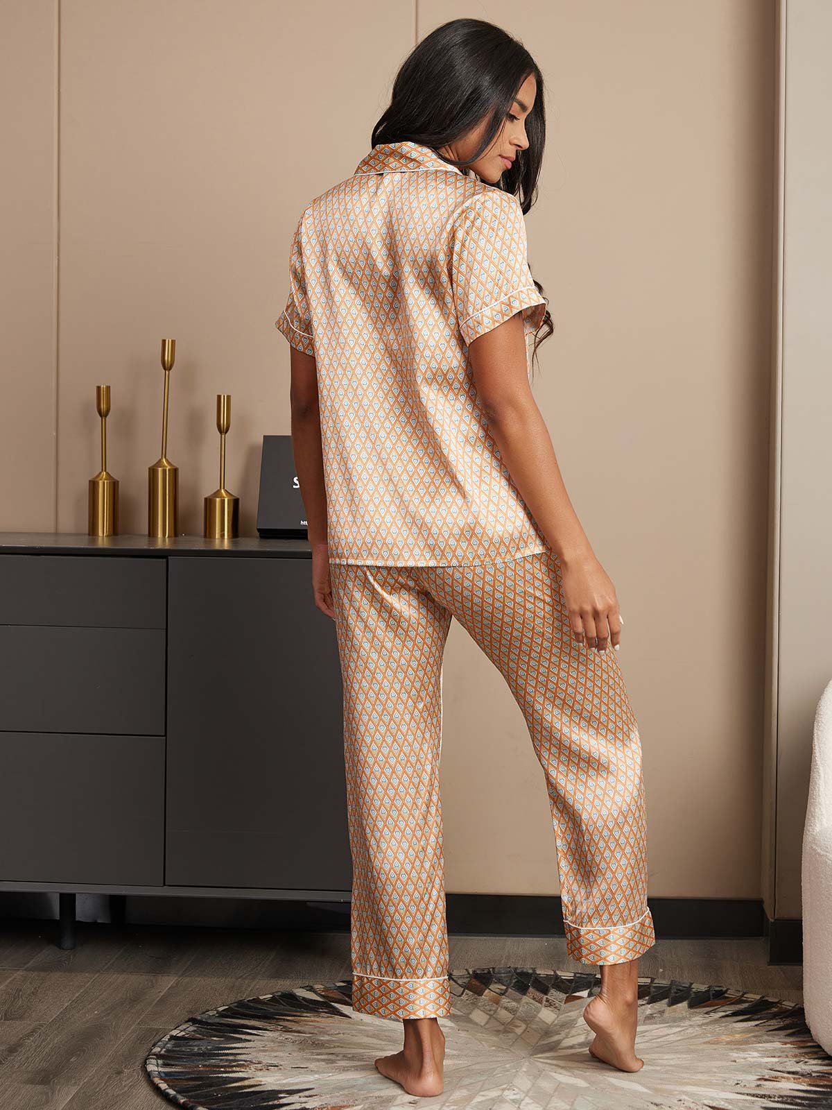 [متعدد] SilkSilky-SA Short Sleeve Lapel Collar طقم بيجامة نسائي 002