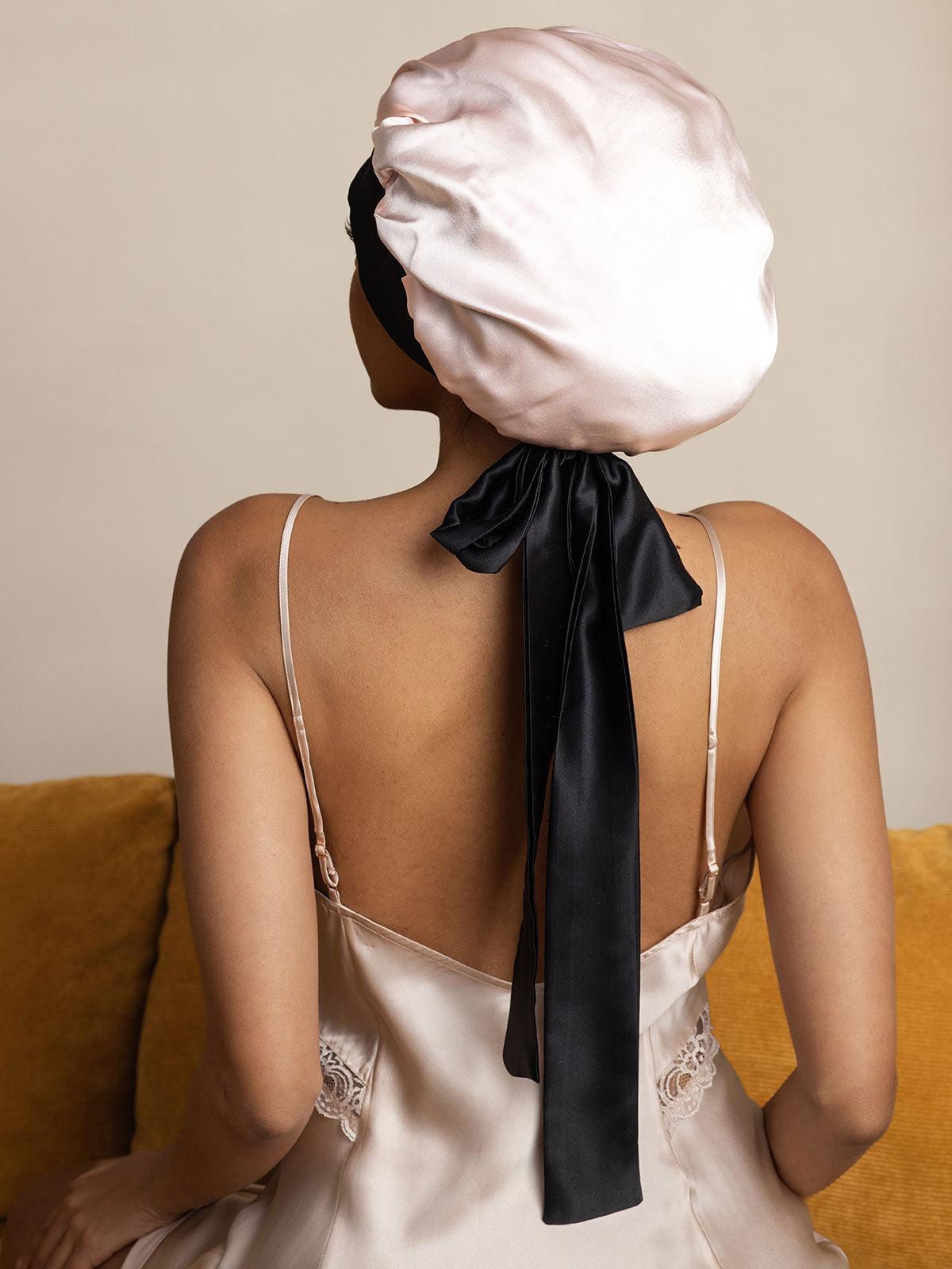 [لون القرنفل] SilkSilky-SA الحرير الخالص Sleep Cap 004