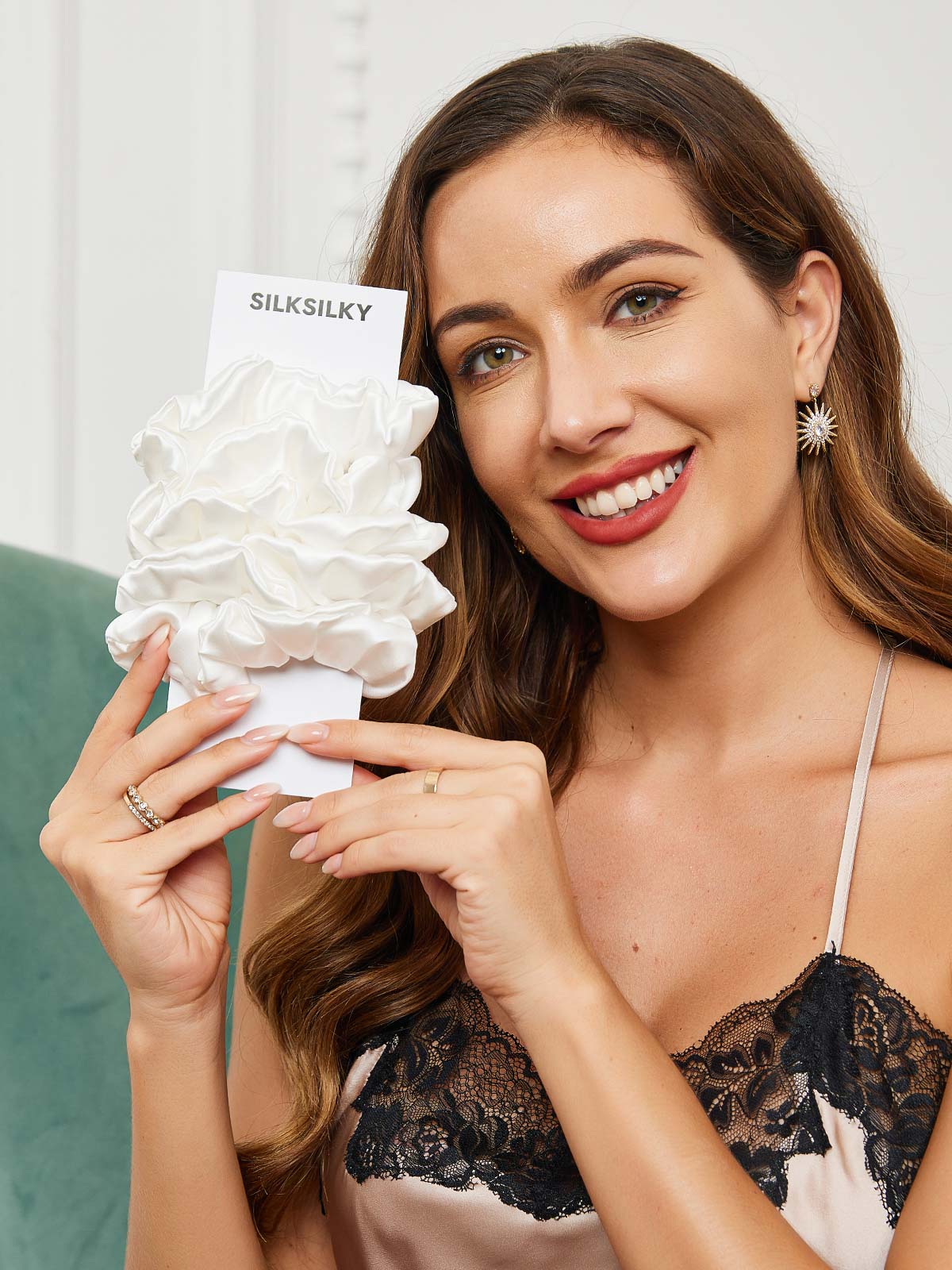 [أبيض] SilkSilky-SA 19Momme Scrunchie 002