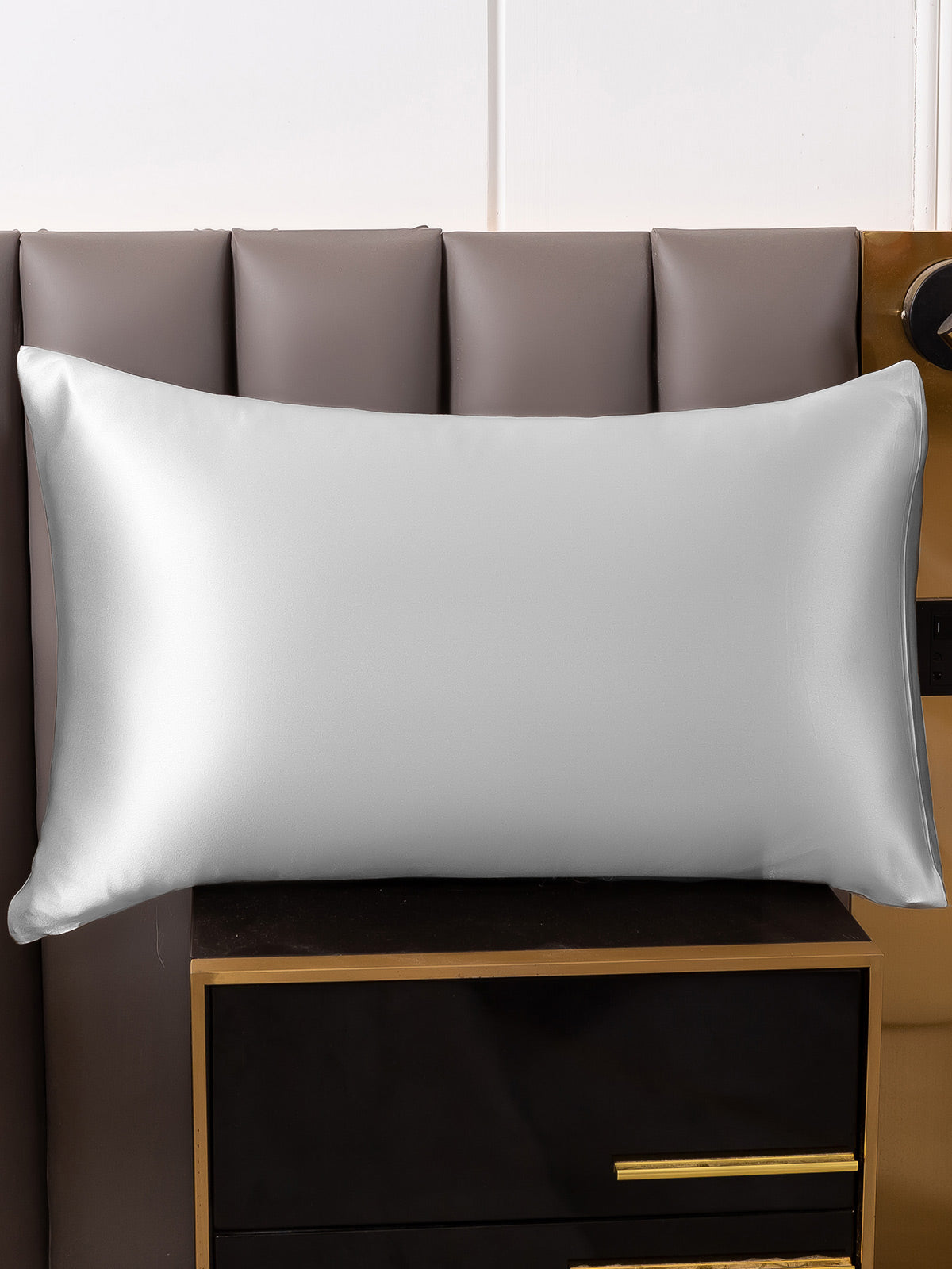 [فضة] SilkSilky-SA 19Momme الحرير الخالص Pillowcase 001