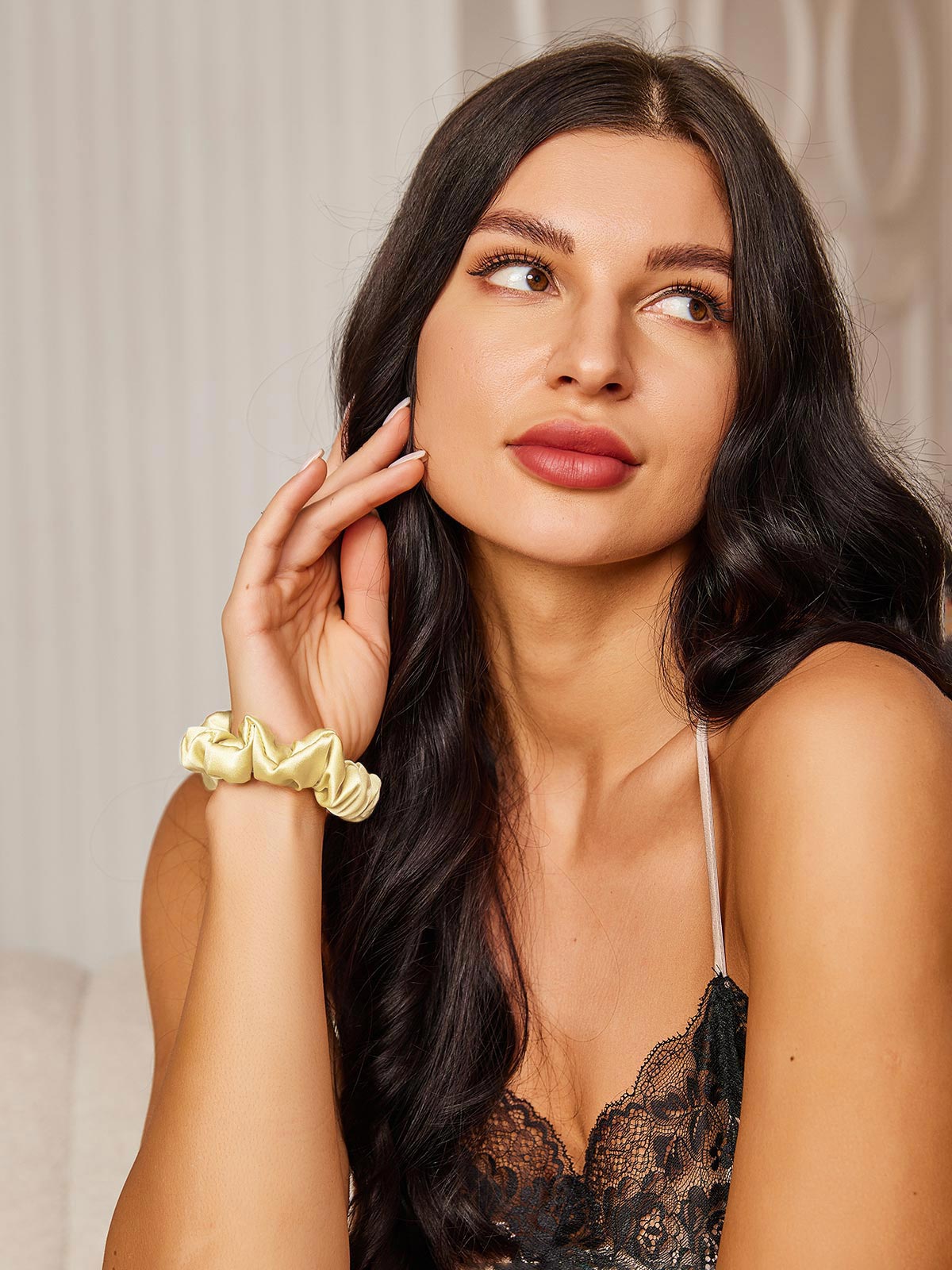 [أصفر فاتح] SilkSilky-SA 19Momme الحرير الخالص Scrunchie 003