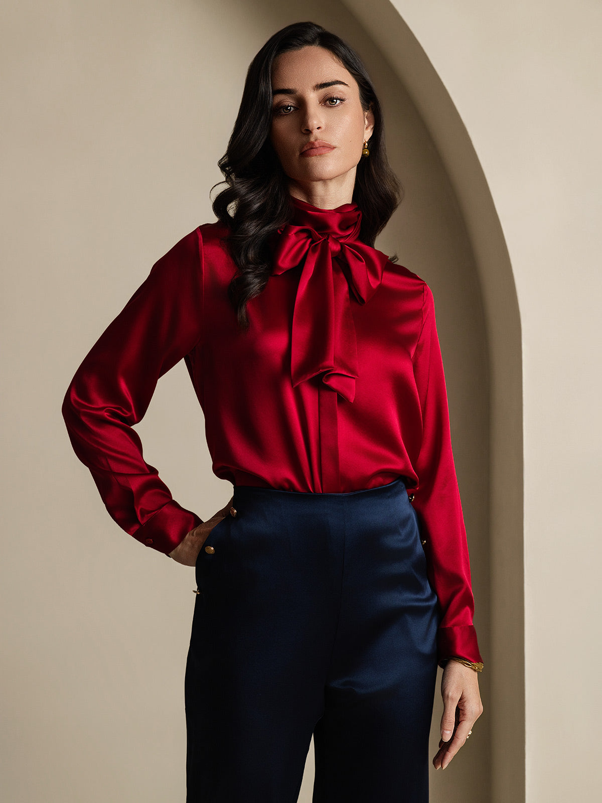 [خمر] SilkSilky-SA 19Momme الحرير الأكمام الطويلة تعادل الرقبة بلوزة 004