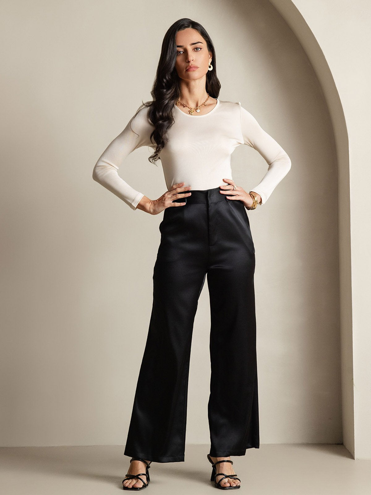 [اللون البيج] SilkSilky-SA الحرير رقبة مستديرة تي شيرت نسائية 008,