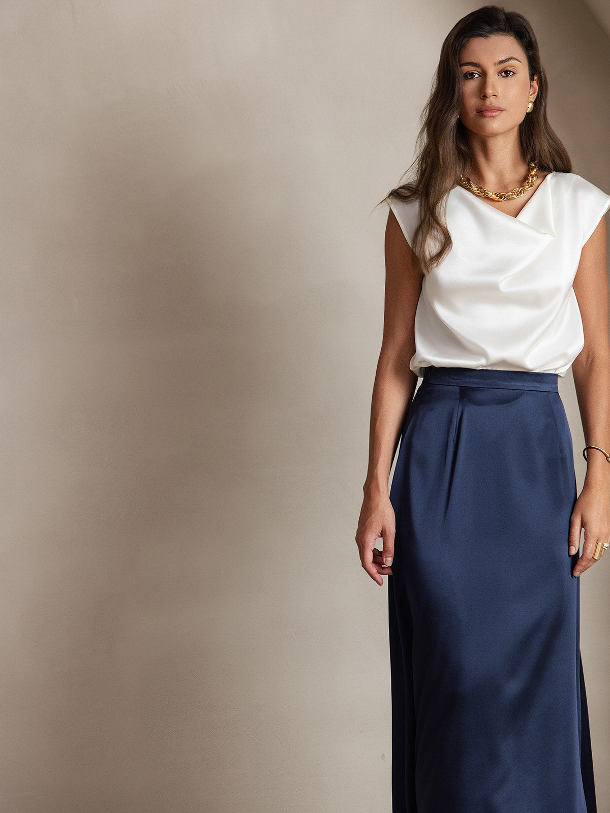 [أبيض] SilkSilky-SA 19Momme الحرير فتحة عنق بثنيات ملفوفة تي شيرت نسائية 003,