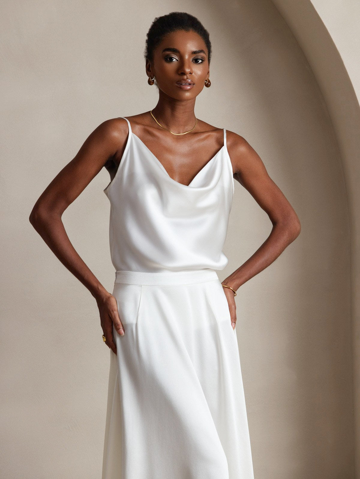 [أبيض] SilkSilky-SA 19Momme الحرير فتحة عنق بثنيات ملفوفة كامي 004