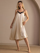 [بيج الأرز] SilkSilky-SA Spaghetti Strap V Neck باس النوم 004