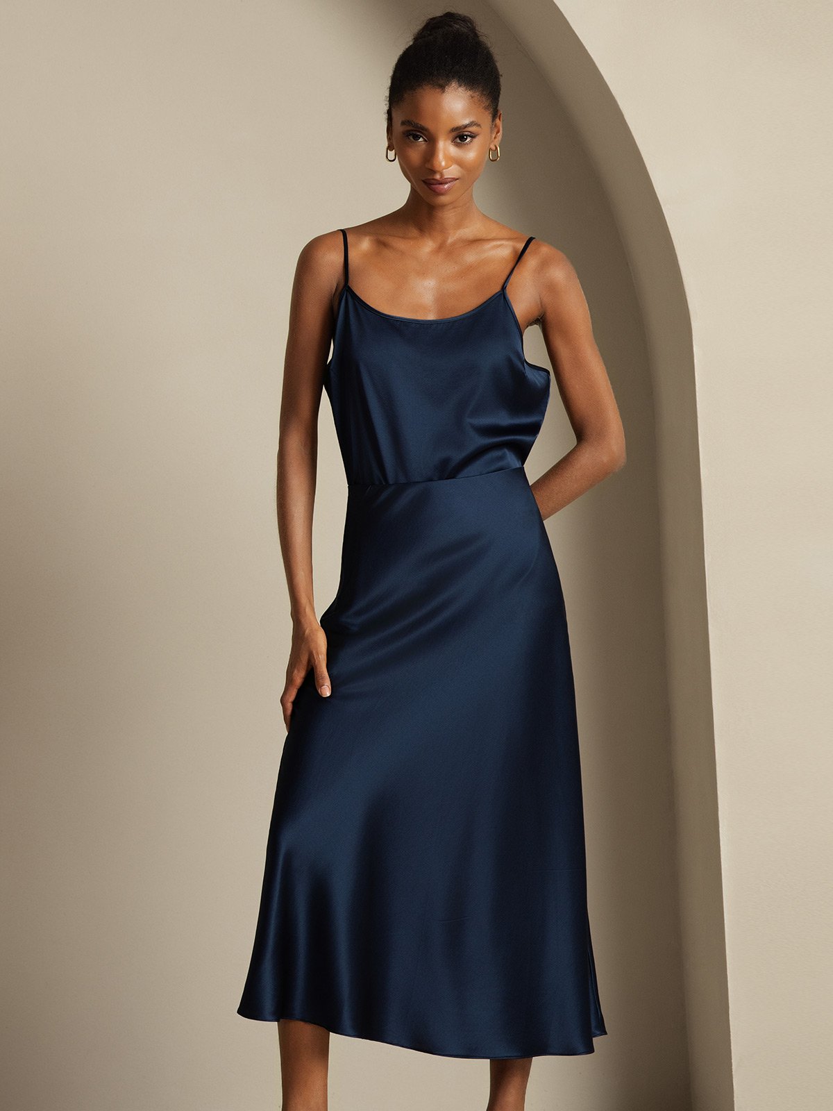 [أزرق غامق] SilkSilky-SA 19Momme الحرير الخالص Womens Outfit Sets 003,