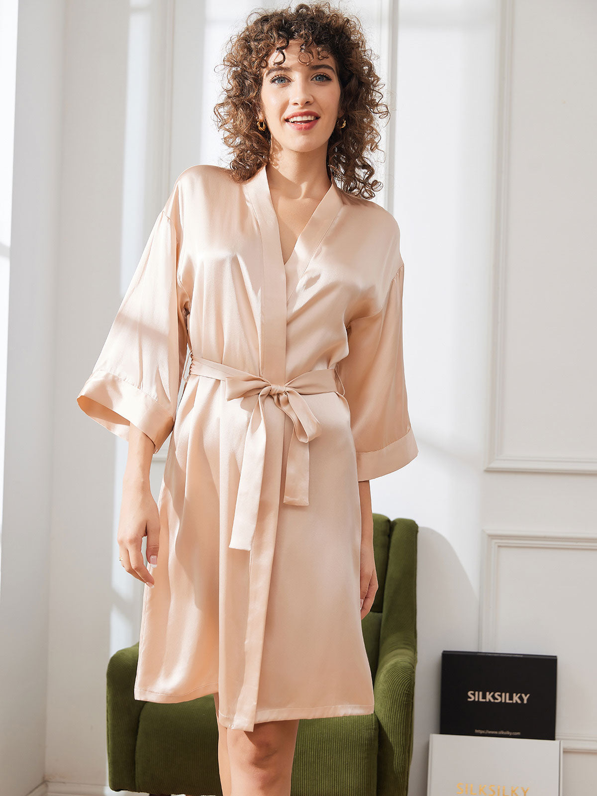 [شامبانيا] SilkSilky-SA الحرير الخالص Womens Robe 003