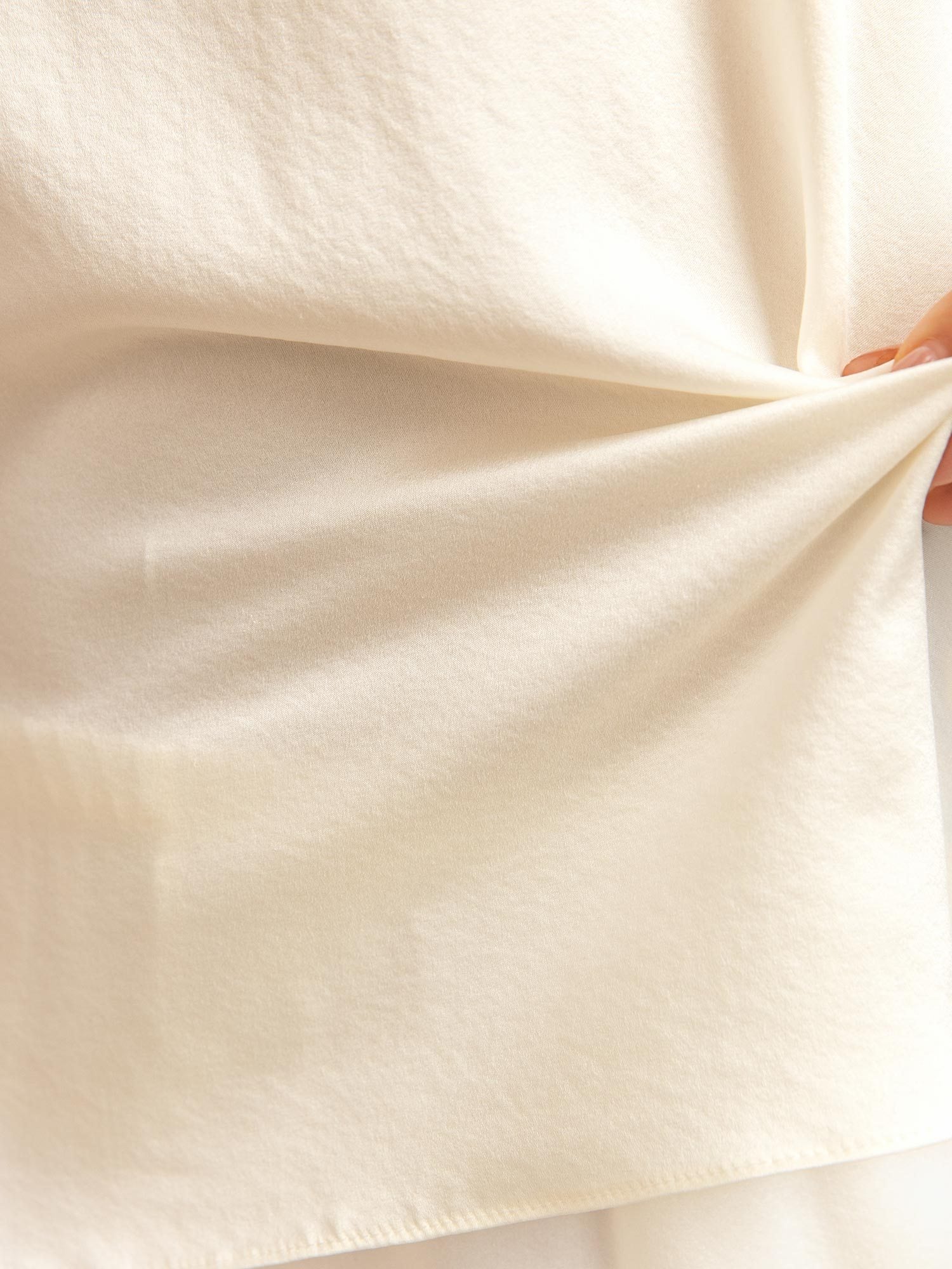 [أبيض] SilkSilky-SA 19Momme الحرير رقبة مستديرة مجموعة قميص قصير 005