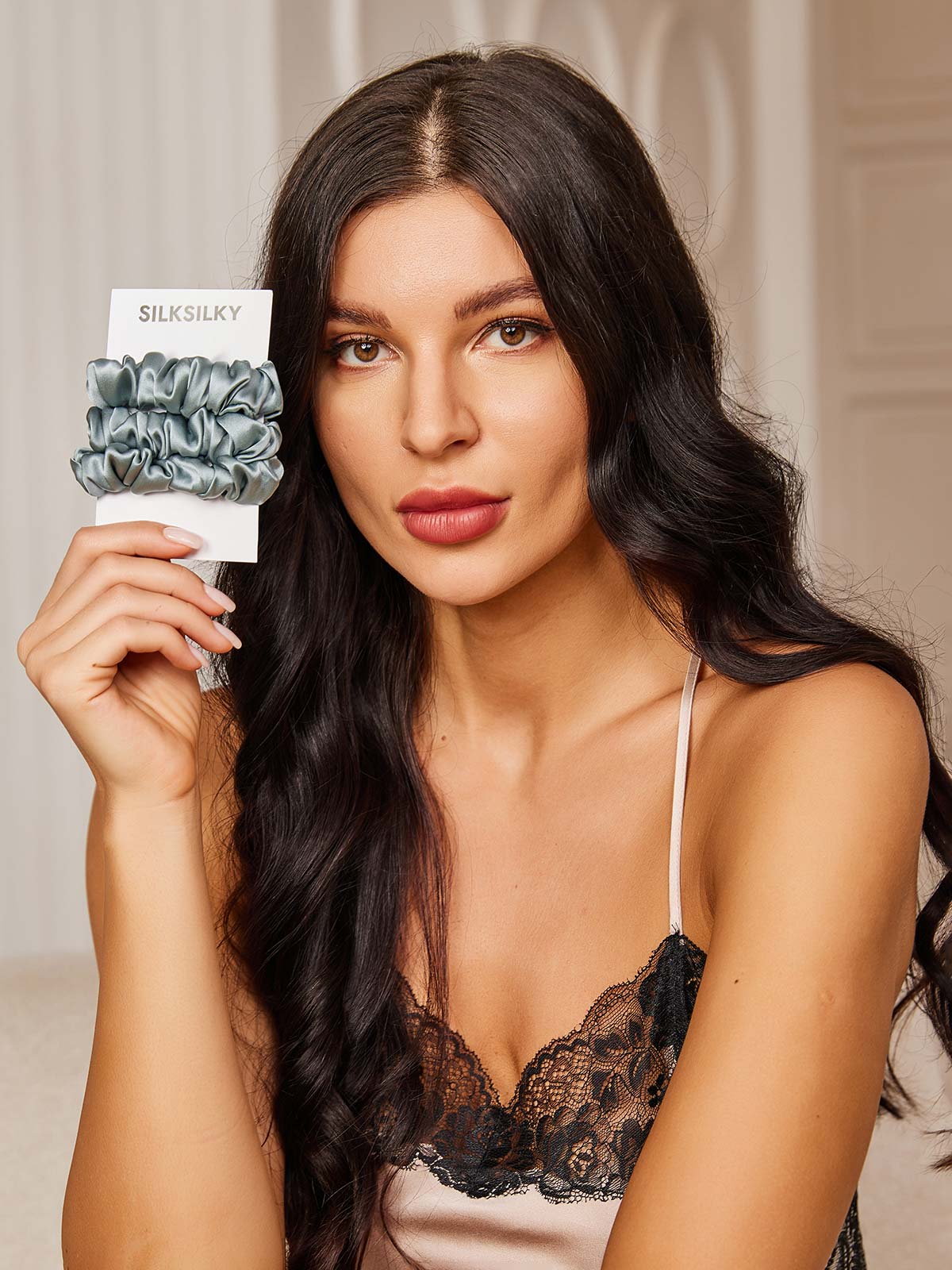 [الأزرق الصلب] SilkSilky-SA 19Momme الحرير الخالص Scrunchie 001