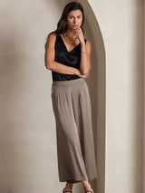 [أسود] SilkSilky-SA Sleeveless V Neck كامي 005