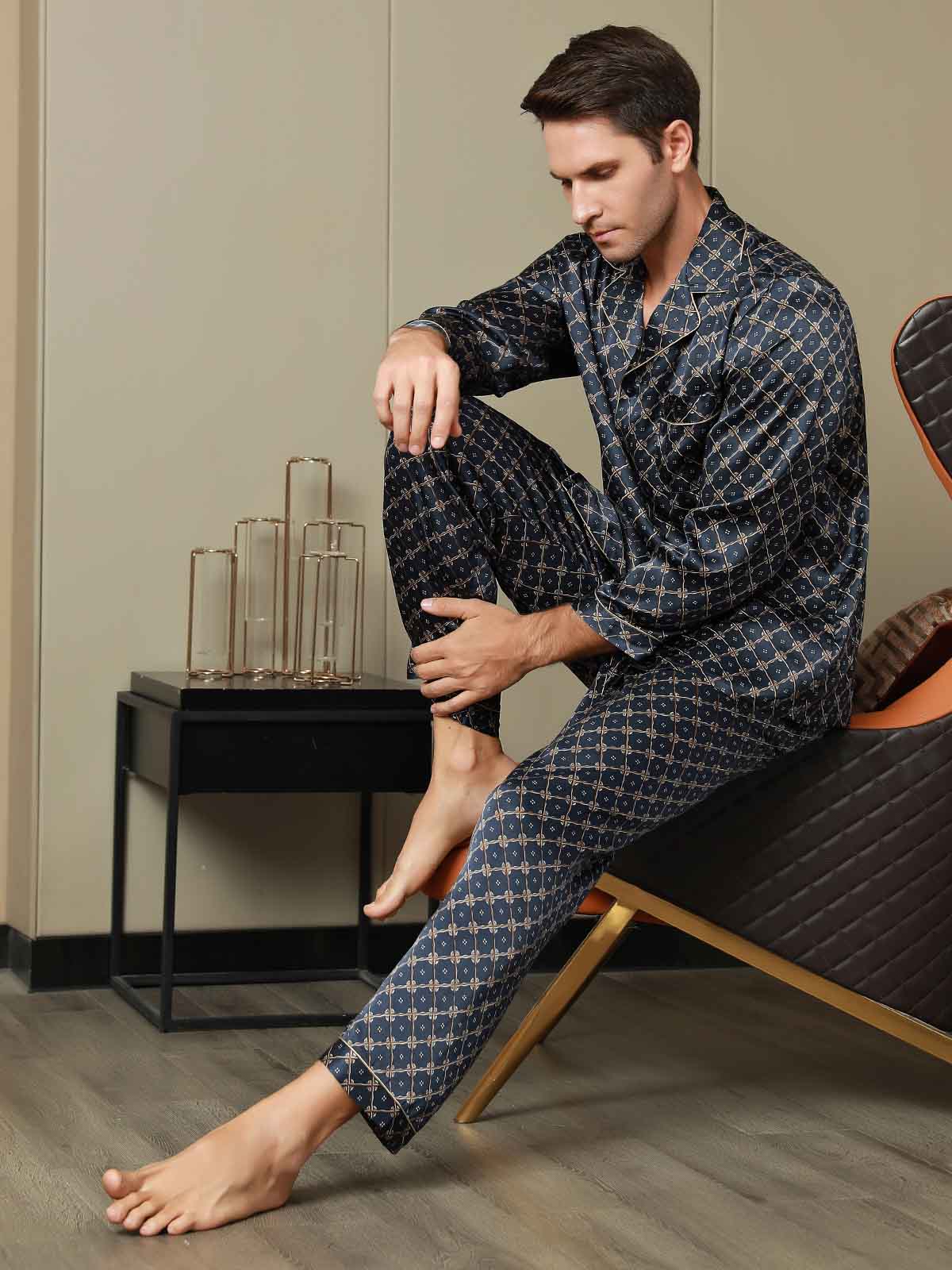 [سلسلة كحلي] SilkSilky-SA الحرير الخالص Mens Pajamas 006