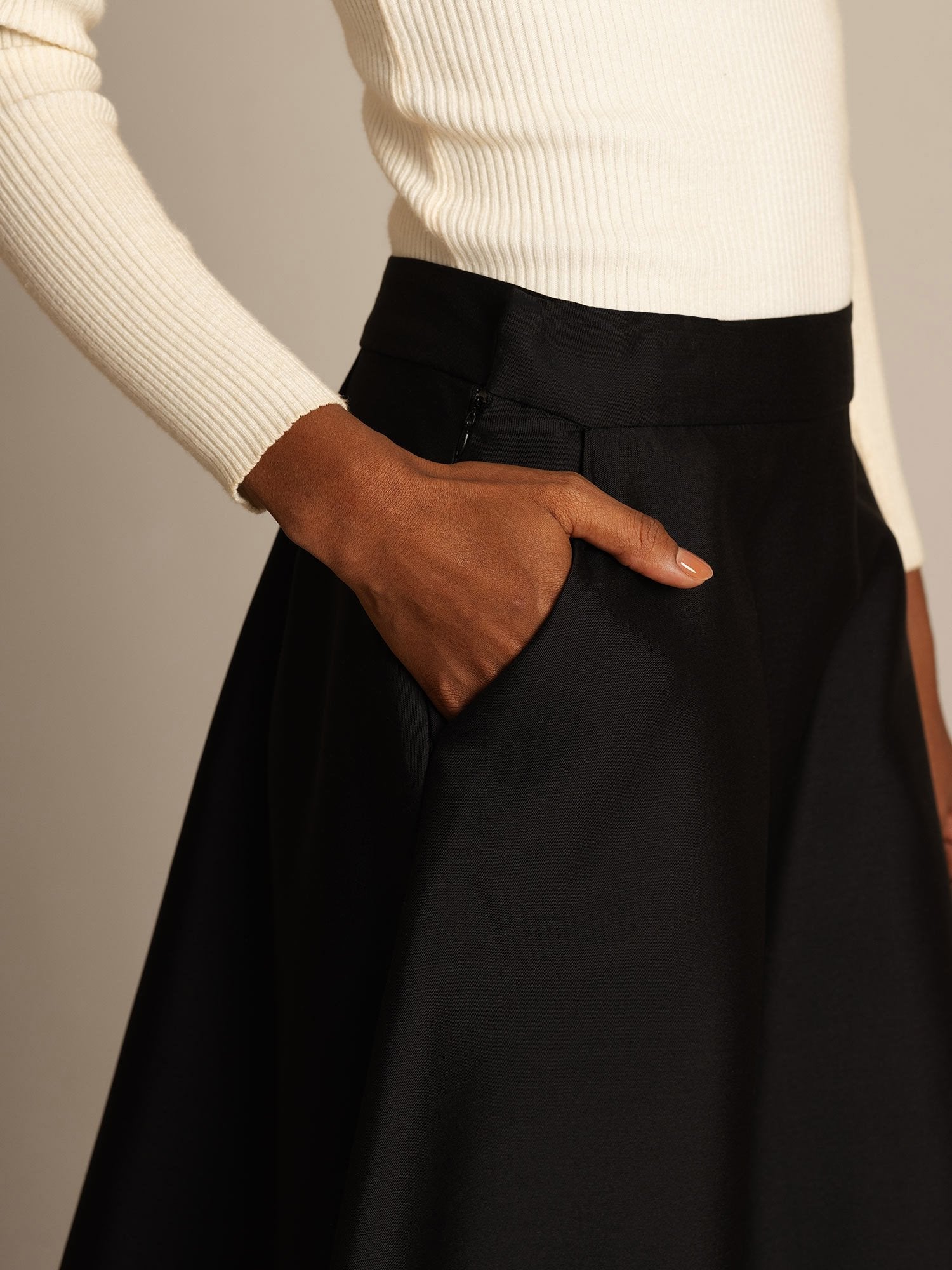 [أسود] SilkSilky-SA 32Momme الحرير Skirt 004