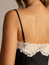 [أسود] SilkSilky-SA Sleeveless V Neck مجموعة قميص قصير 005
