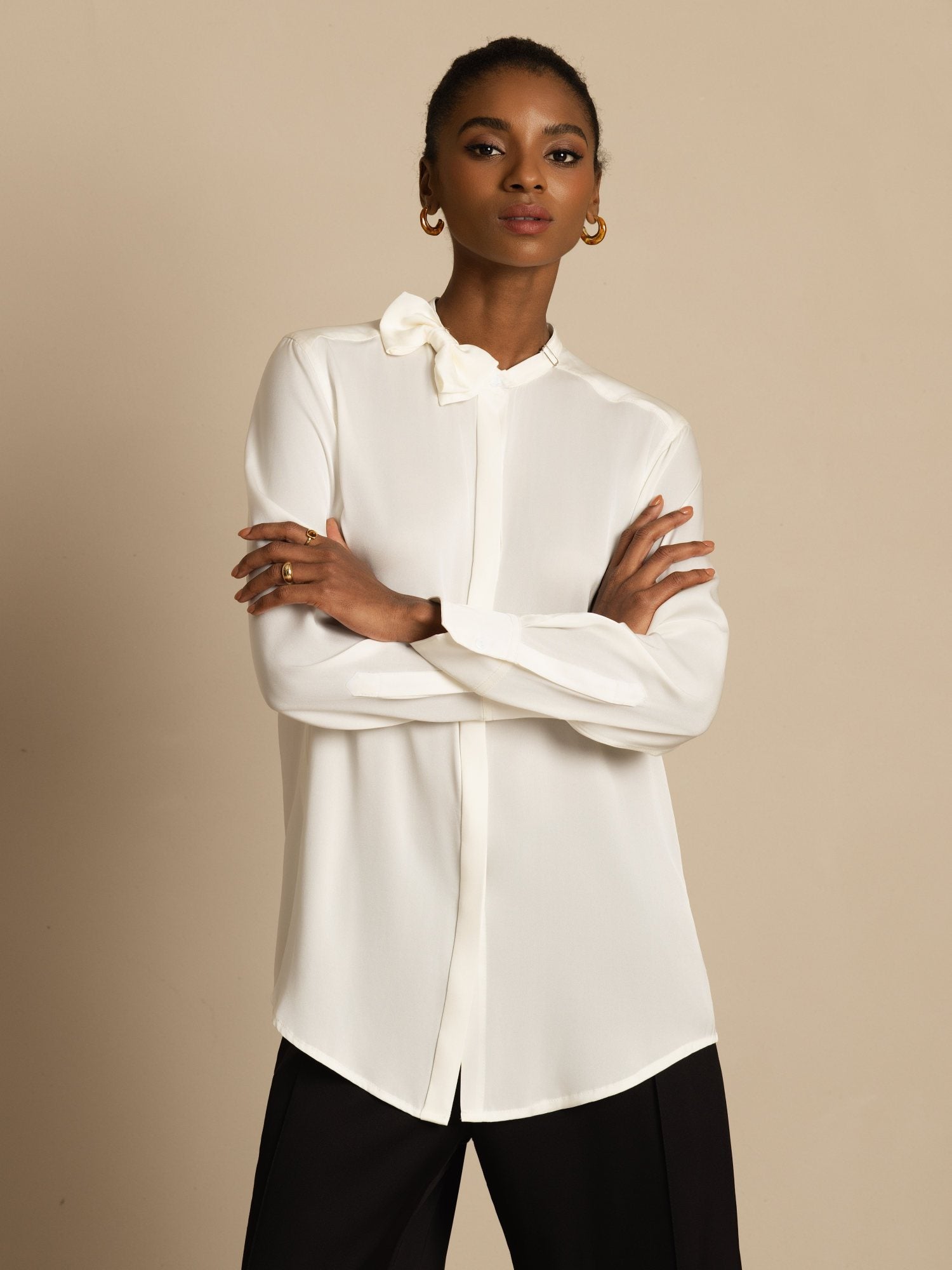 [أبيض] SilkSilky-SA 19Momme الحرير الأكمام الطويلة ياقة القاع بلوزة 003