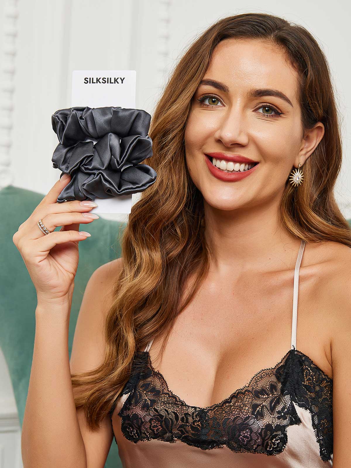 SilkSilky SA 19Momme الحرير الخالص Scrunchie الرماديالداكن 002