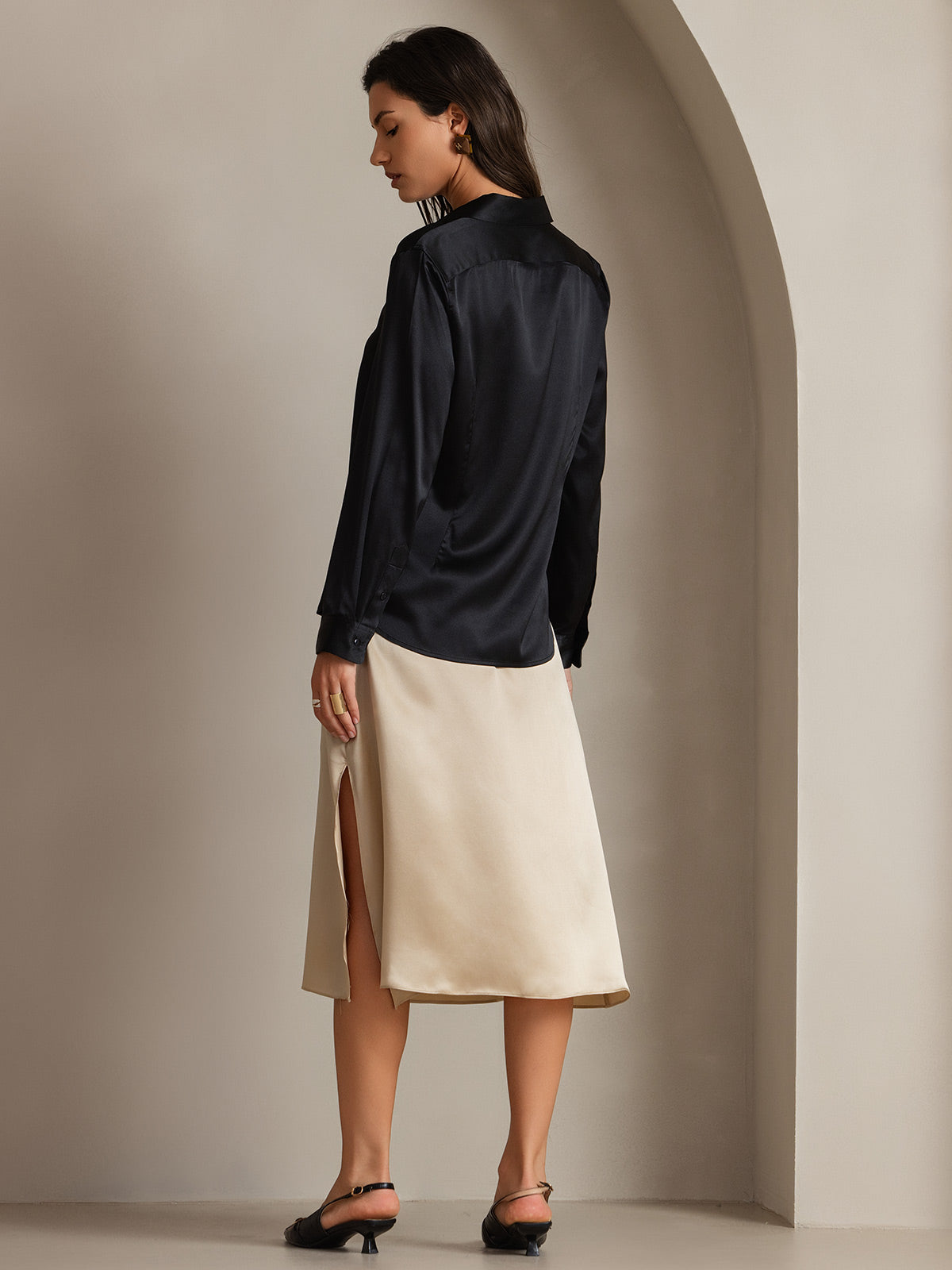 [أسود] SilkSilky-SA الحرير الأكمام الطويلة الياقة بلايز نسائية 002